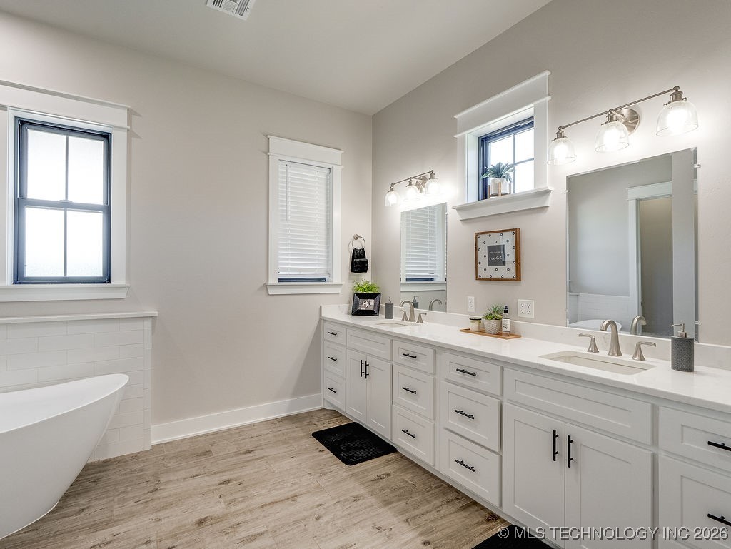 24008 County Road 3520 Property Photo 45