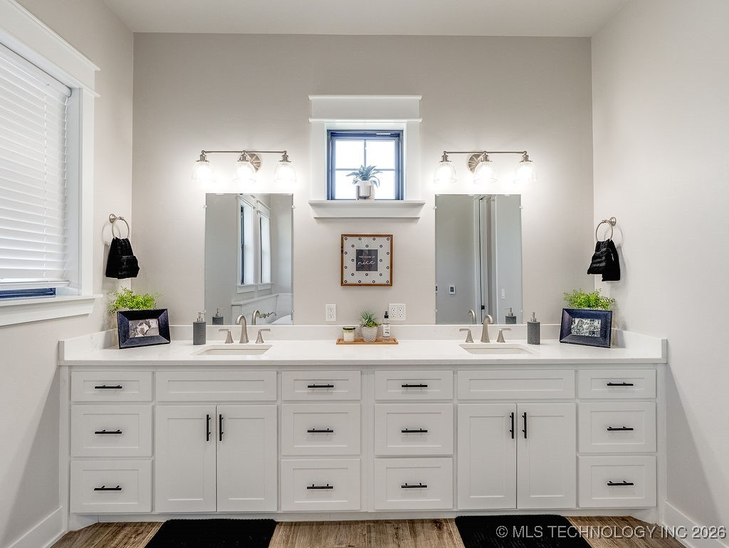 24008 County Road 3520 Property Photo 48