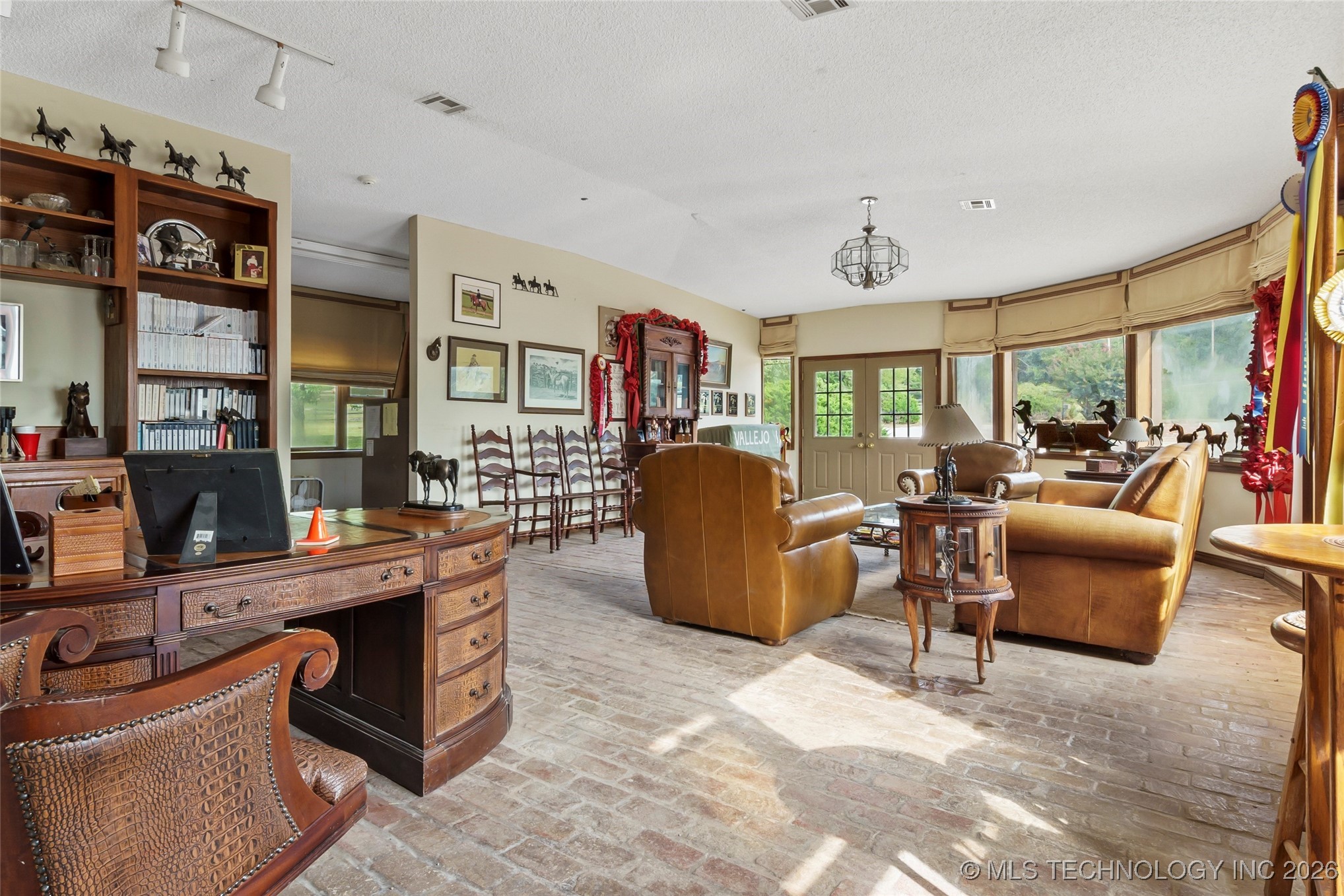 55613 E 260 Road Property Photo 13