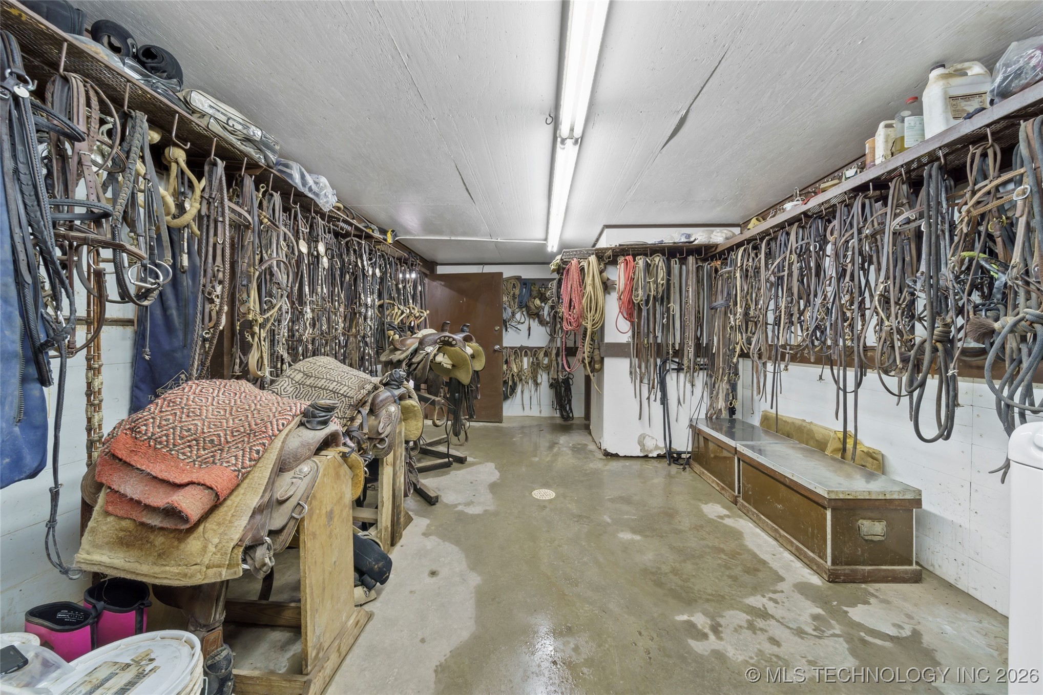 55613 E 260 Road Property Photo 21