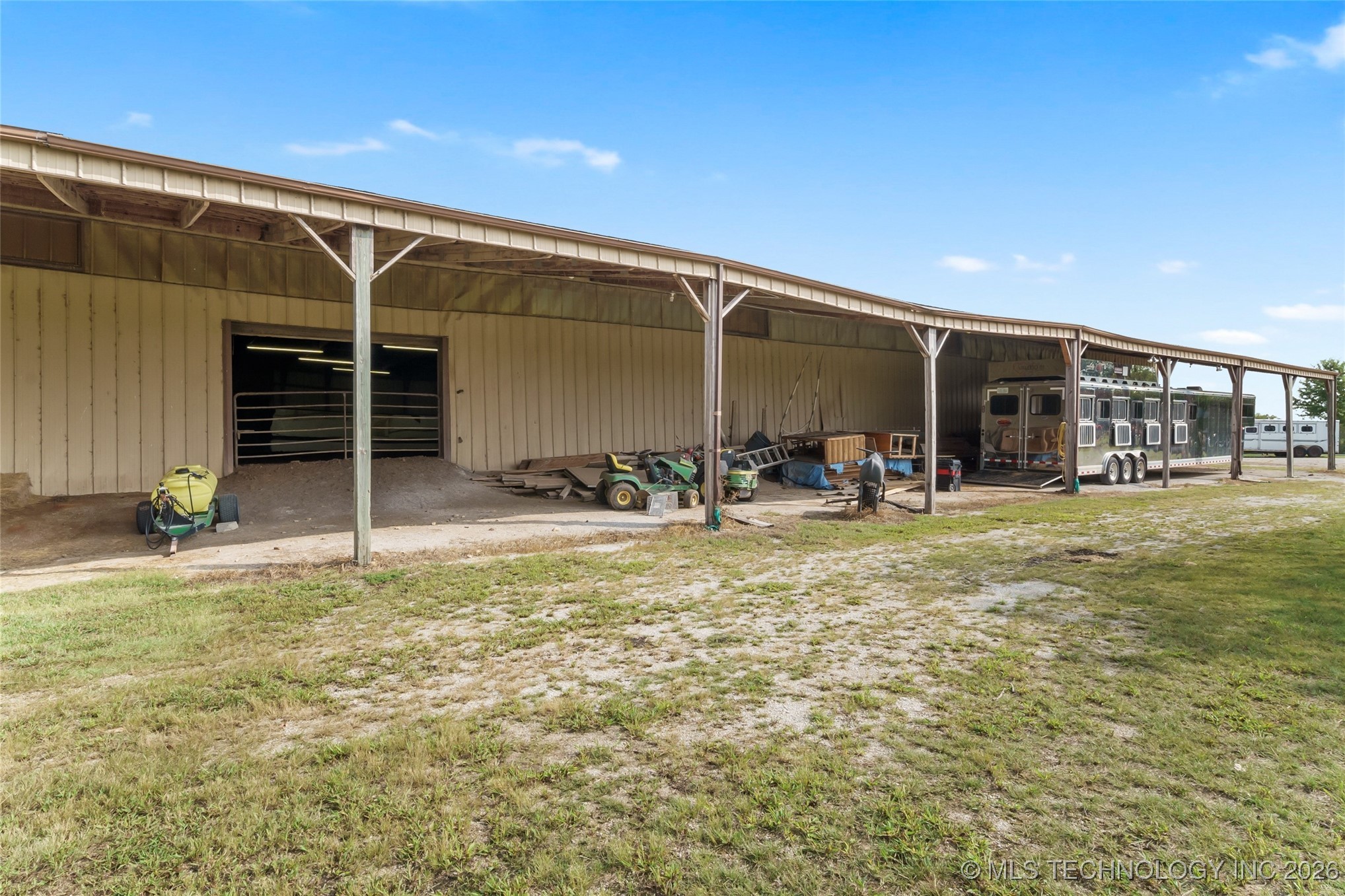 55613 E 260 Road Property Photo 30