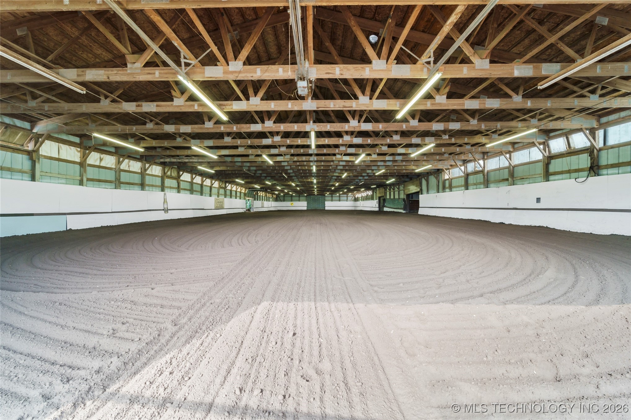 55613 E 260 Road Property Photo 33