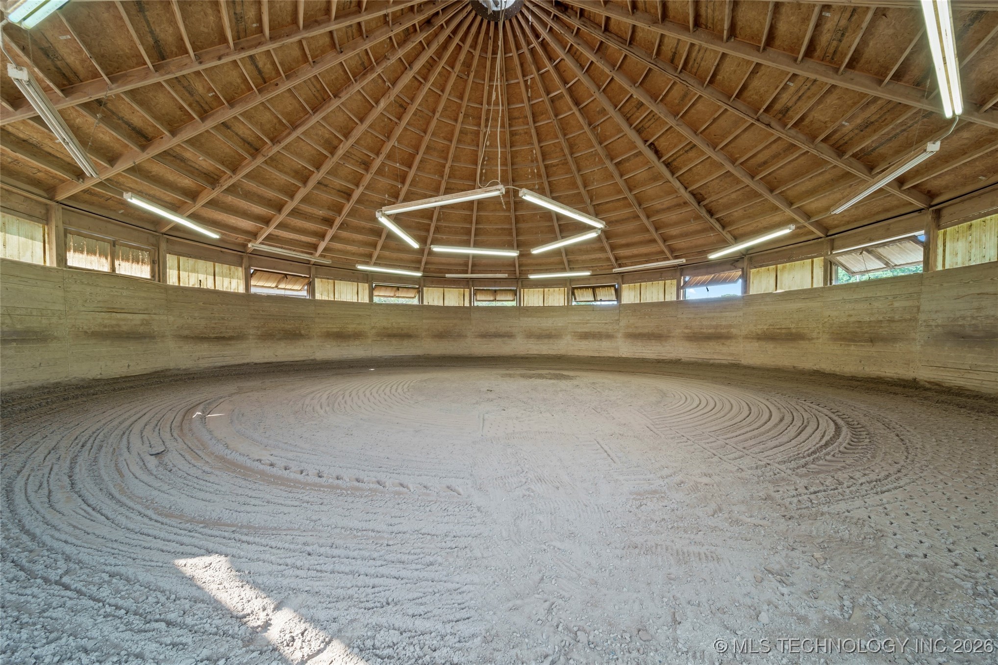 55613 E 260 Road Property Photo 36