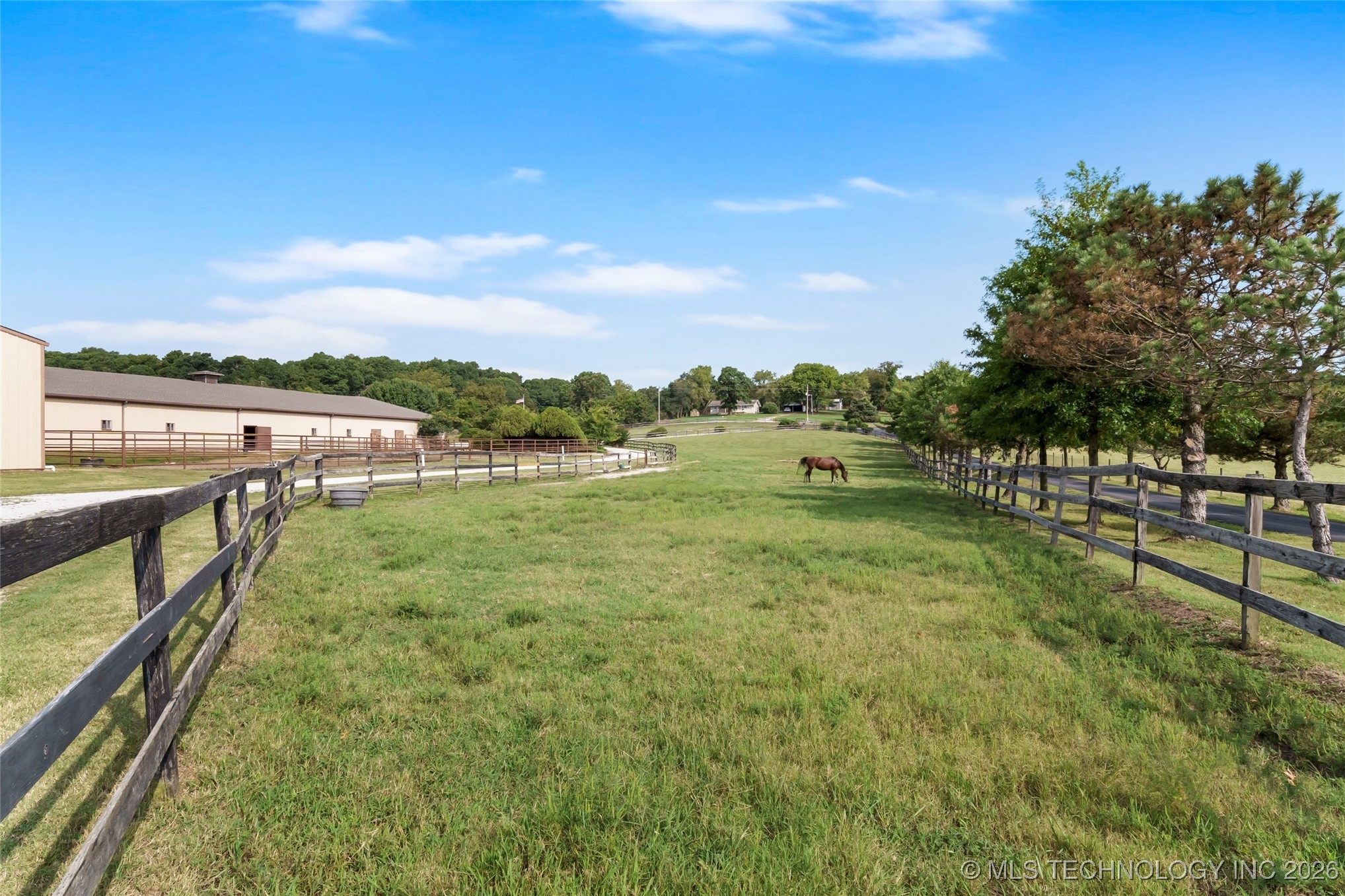 55613 E 260 Road Property Photo 44