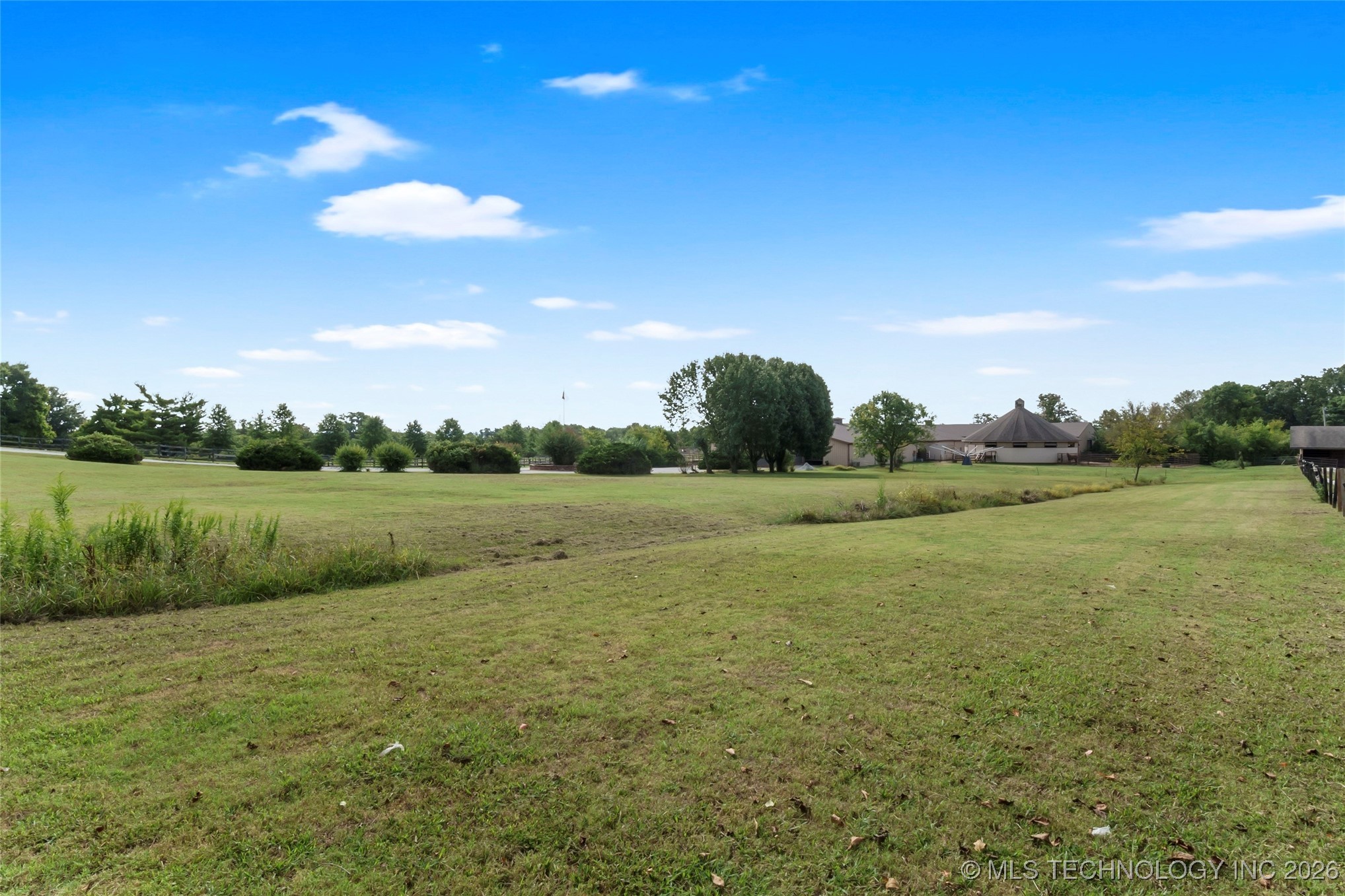 55613 E 260 Road Property Photo 49