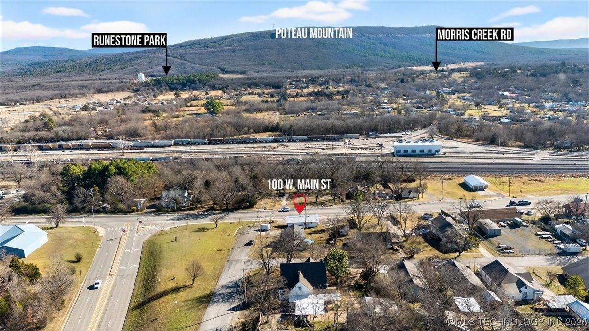 100 W 1st Property Photo 17