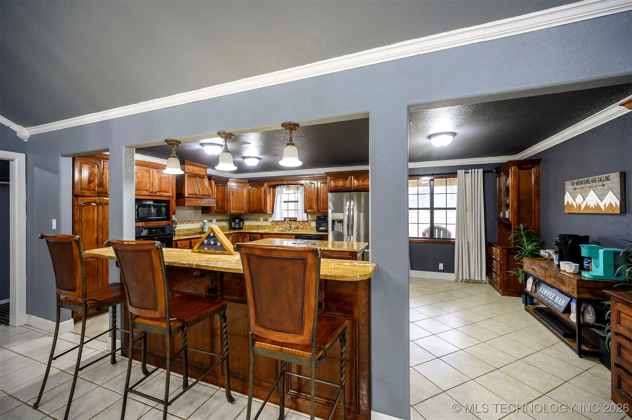 273 Main Street Property Photo 11