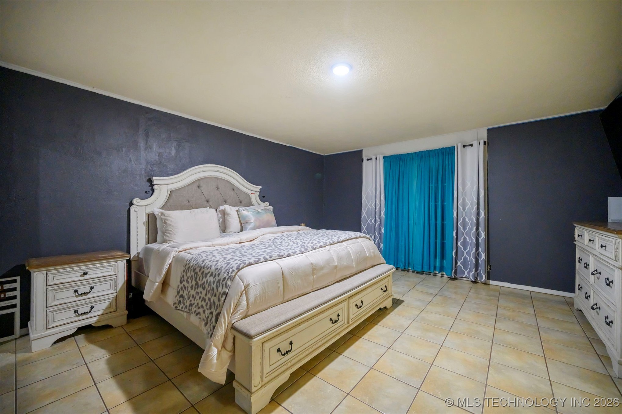 273 Main Street Property Photo 23