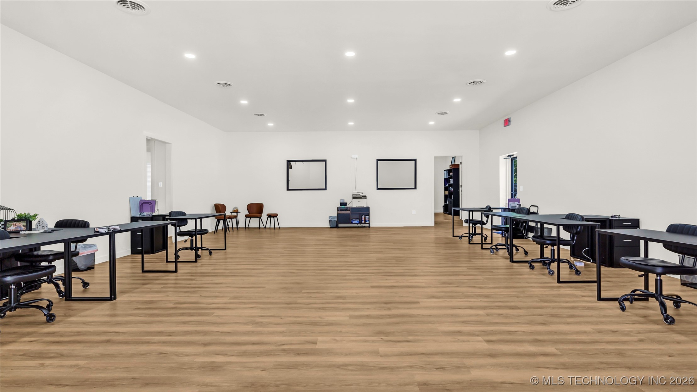 120 Birch Property Photo 4