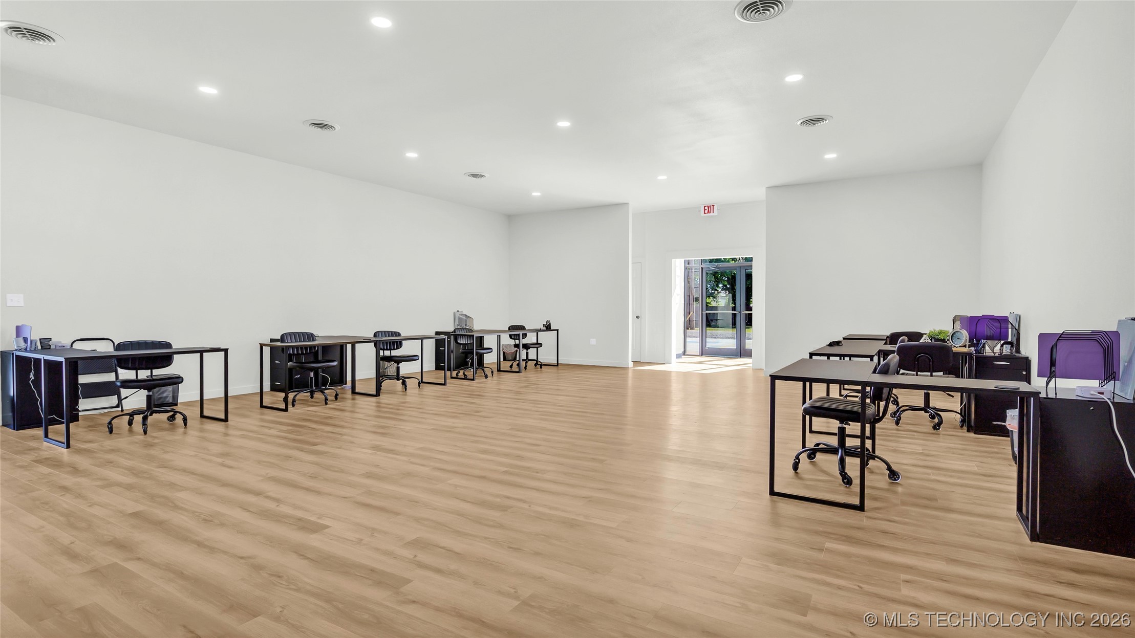 120 Birch Property Photo 5