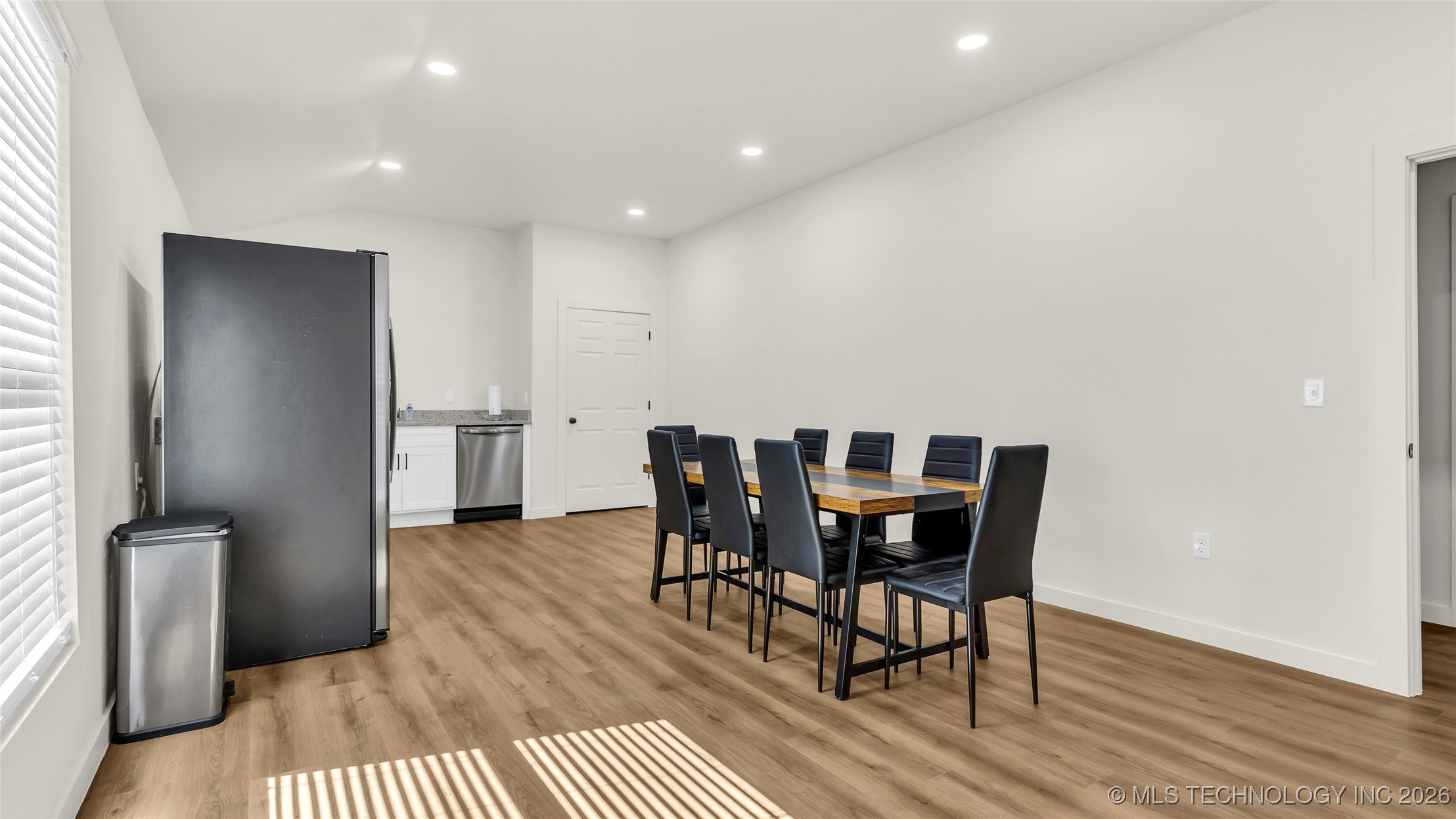 120 Birch Property Photo 8