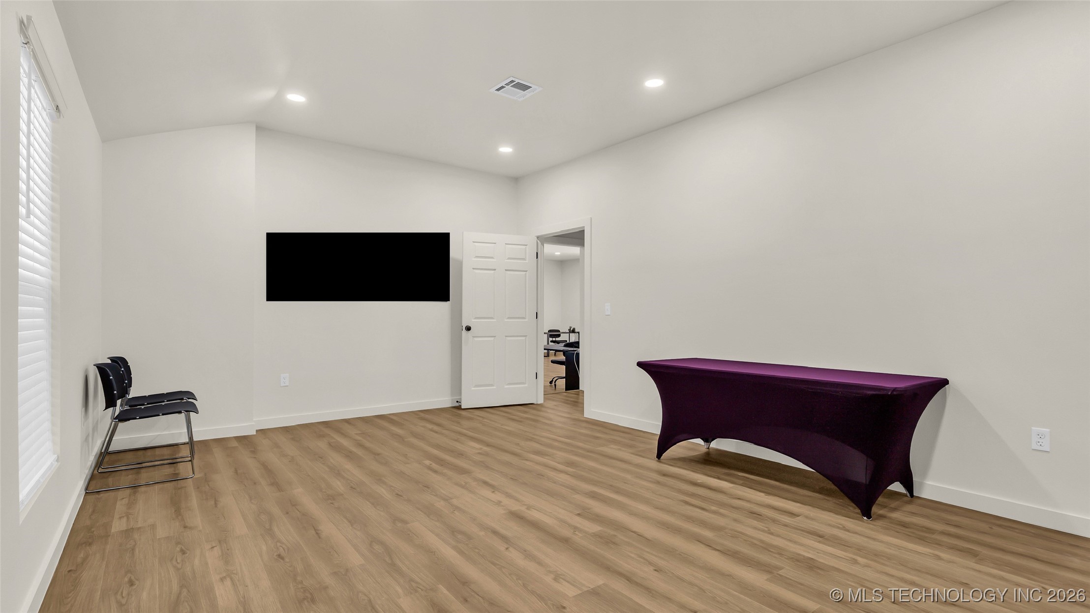 120 Birch Property Photo 12