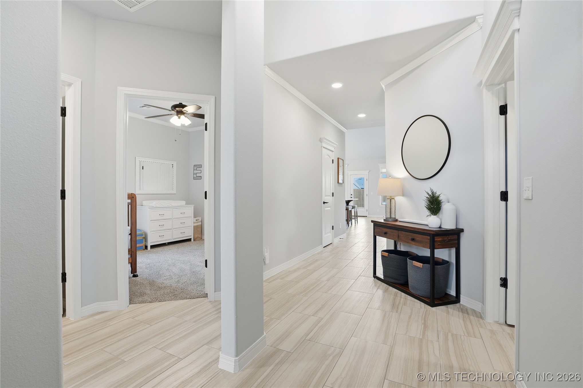 189 N Castle Street Property Photo 5