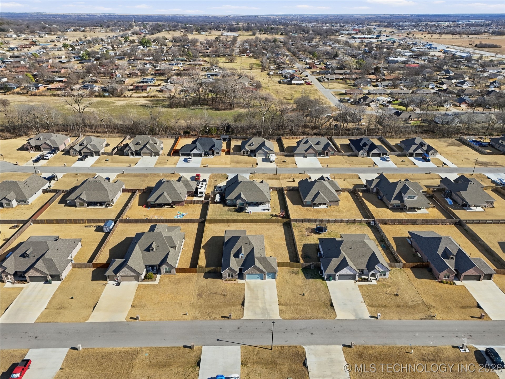 189 N Castle Street Property Photo 47