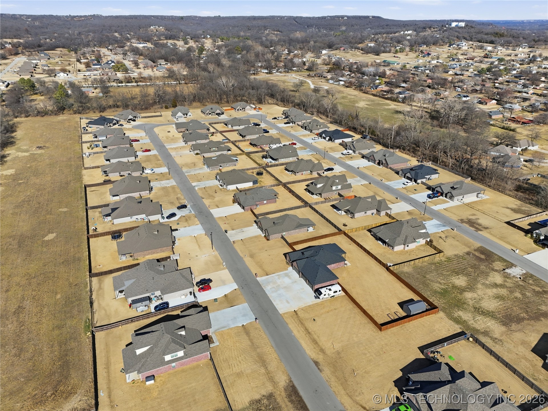 189 N Castle Street Property Photo 48