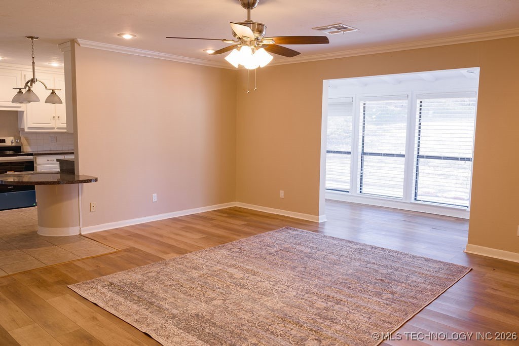 1117 Scenic Property Photo 4