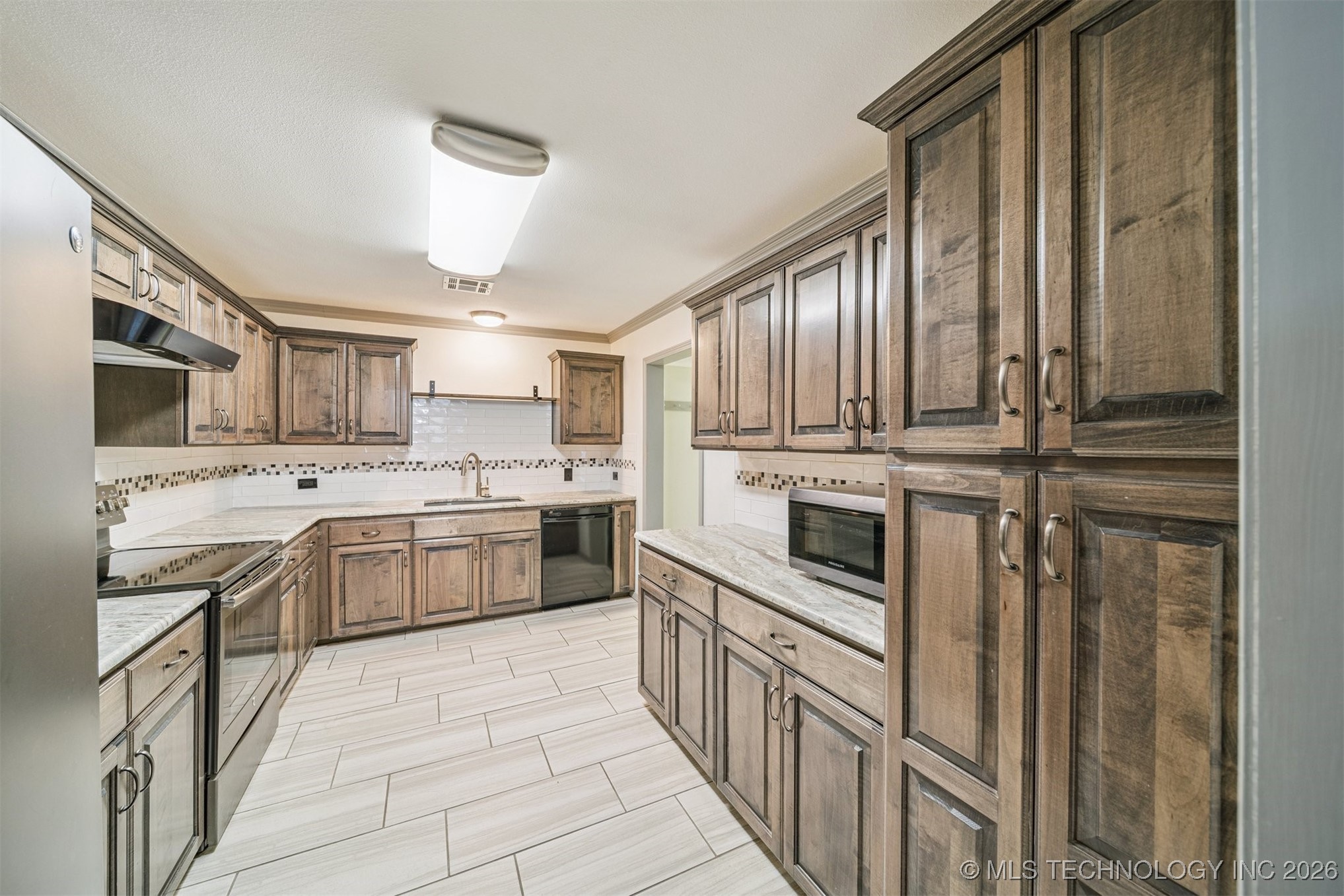 36252 S 4208 Road Property Photo 8