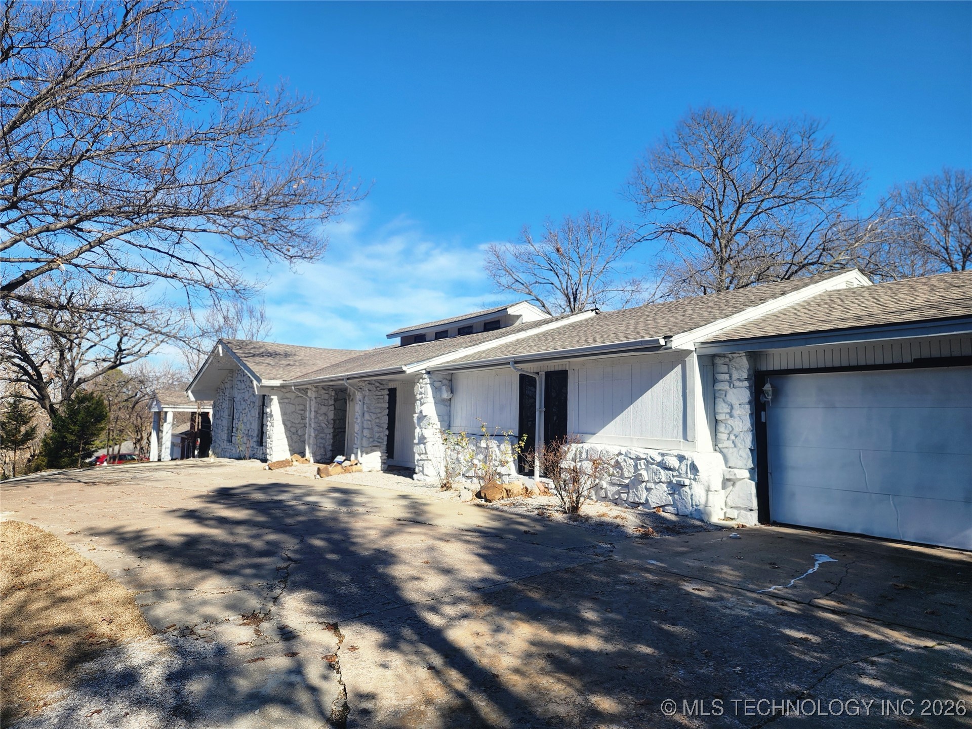 7833 S Harvard Avenue Property Photo 3