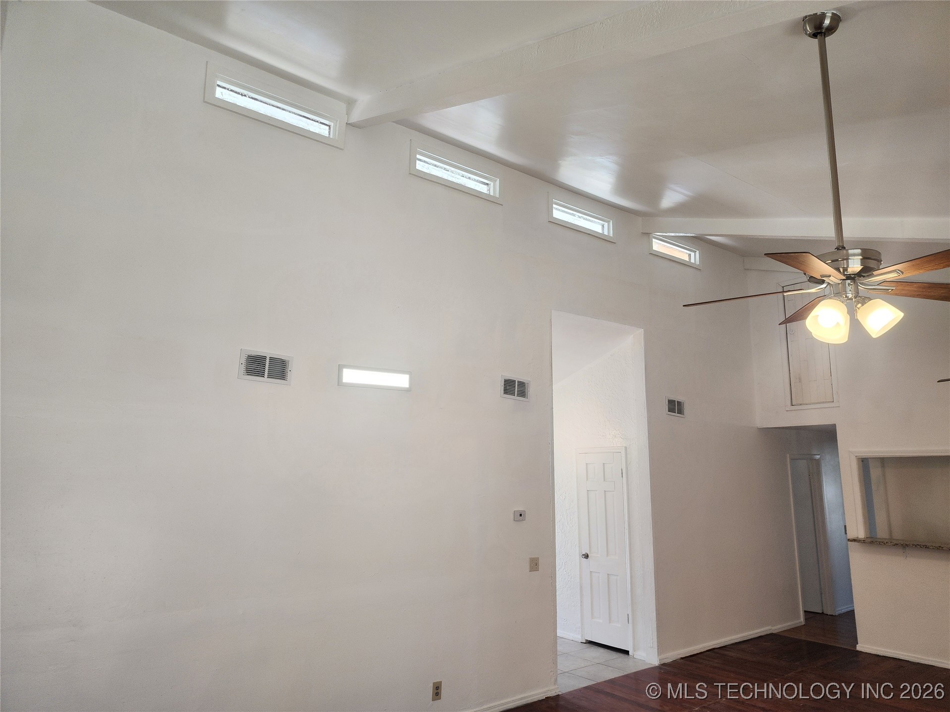 7833 S Harvard Avenue Property Photo 9