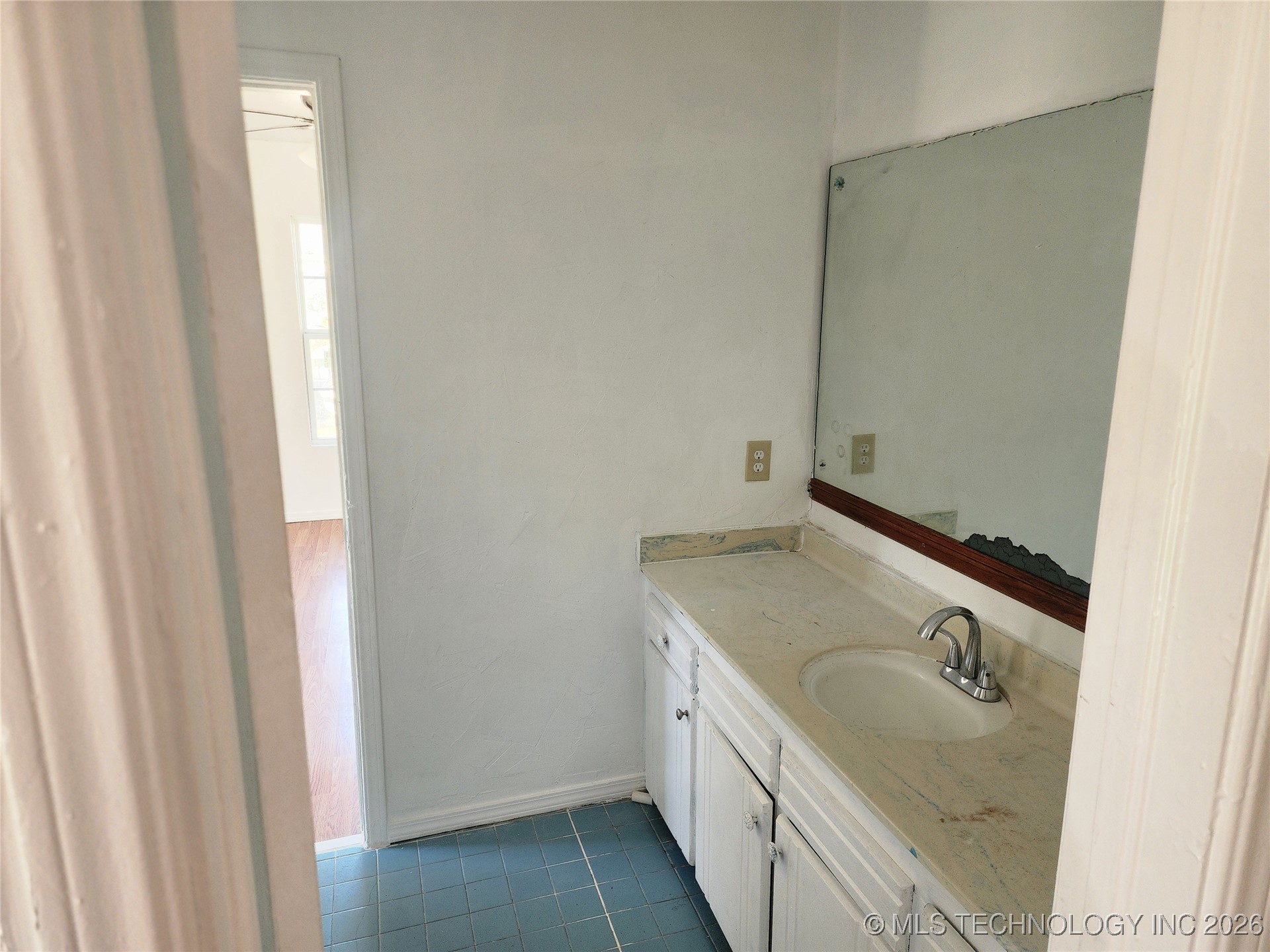 7833 S Harvard Avenue Property Photo 22