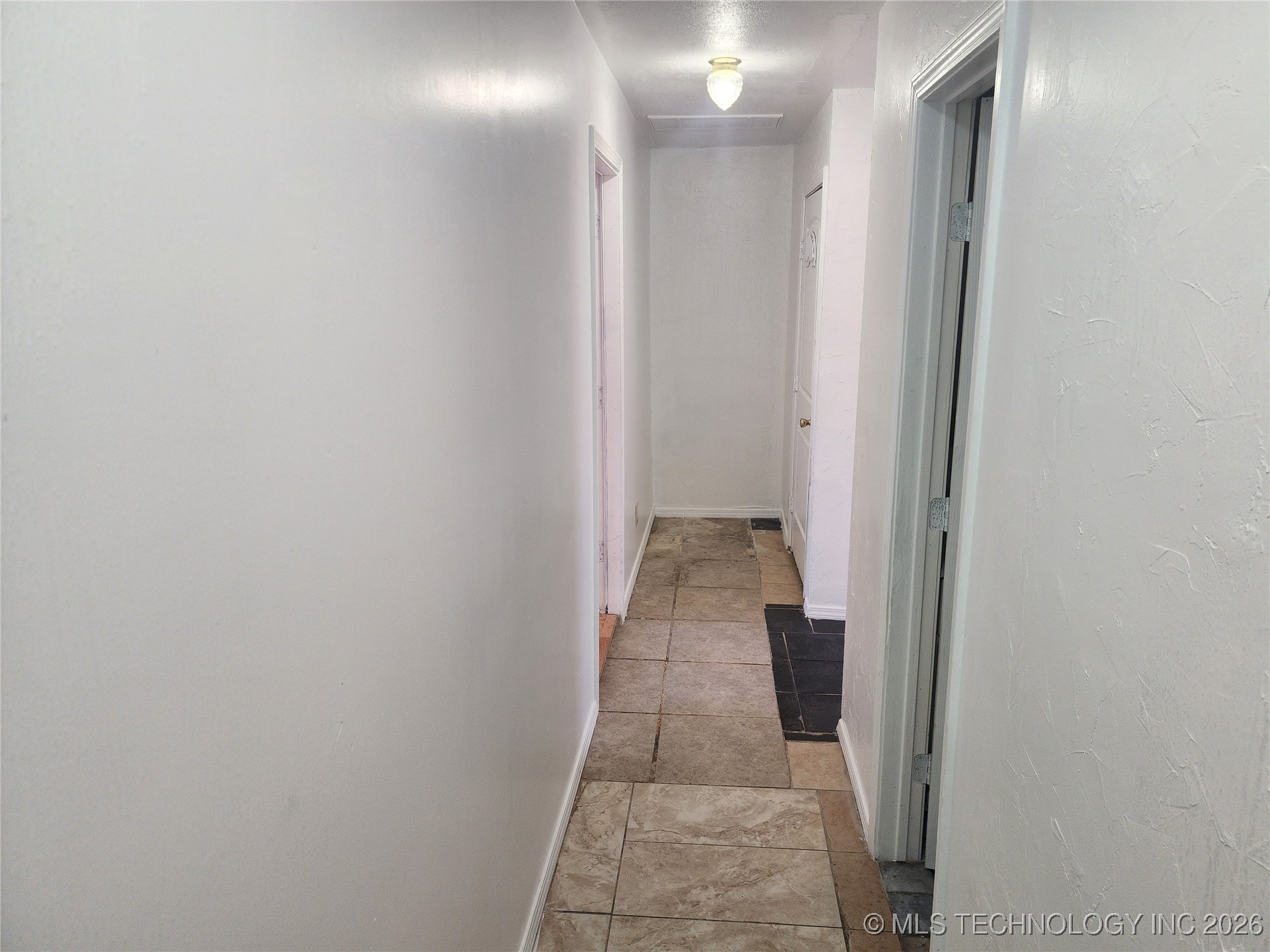 7833 S Harvard Avenue Property Photo 23