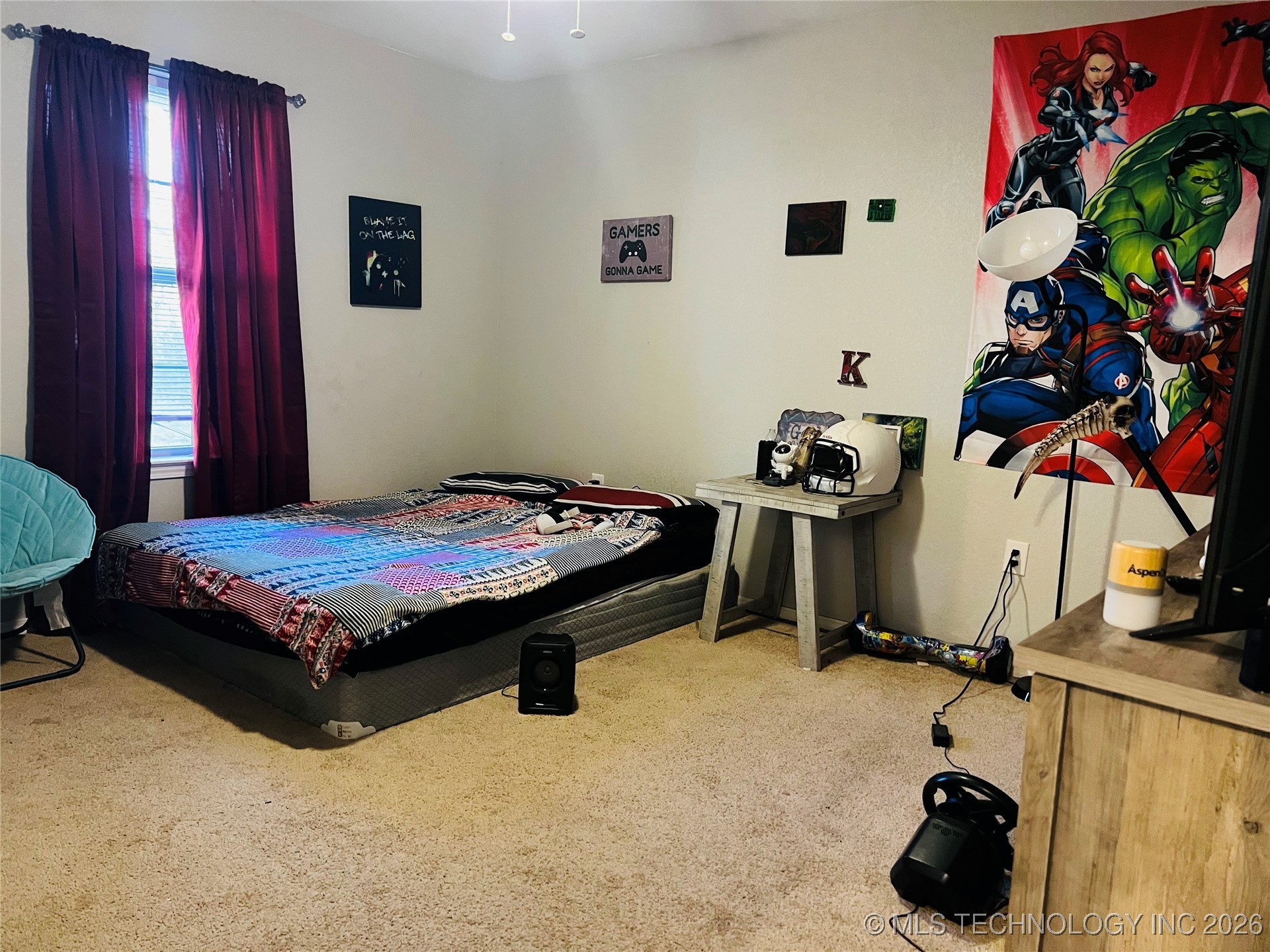 273 Main Property Photo 8