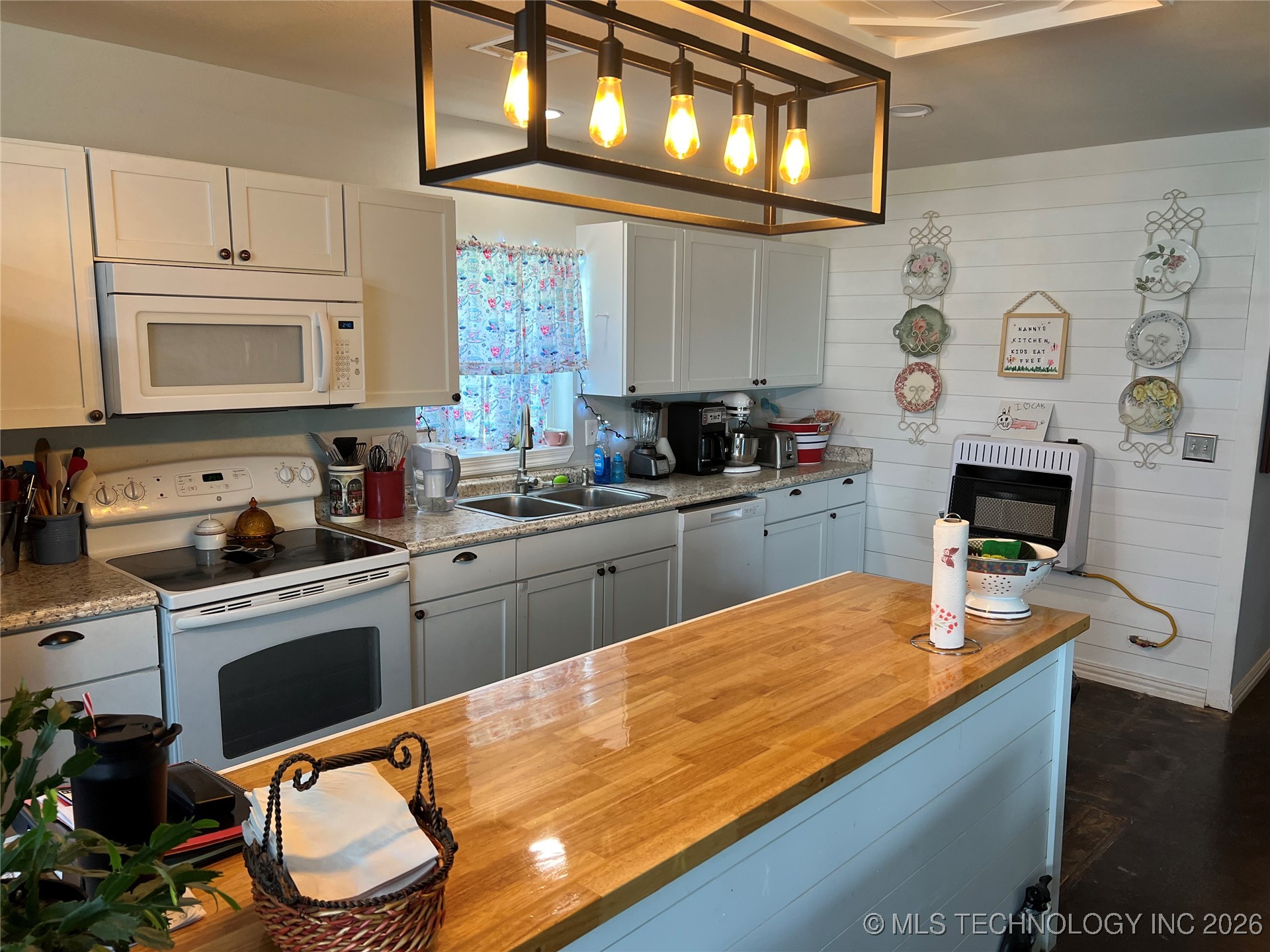 33803 S 4230 Road Property Photo 27