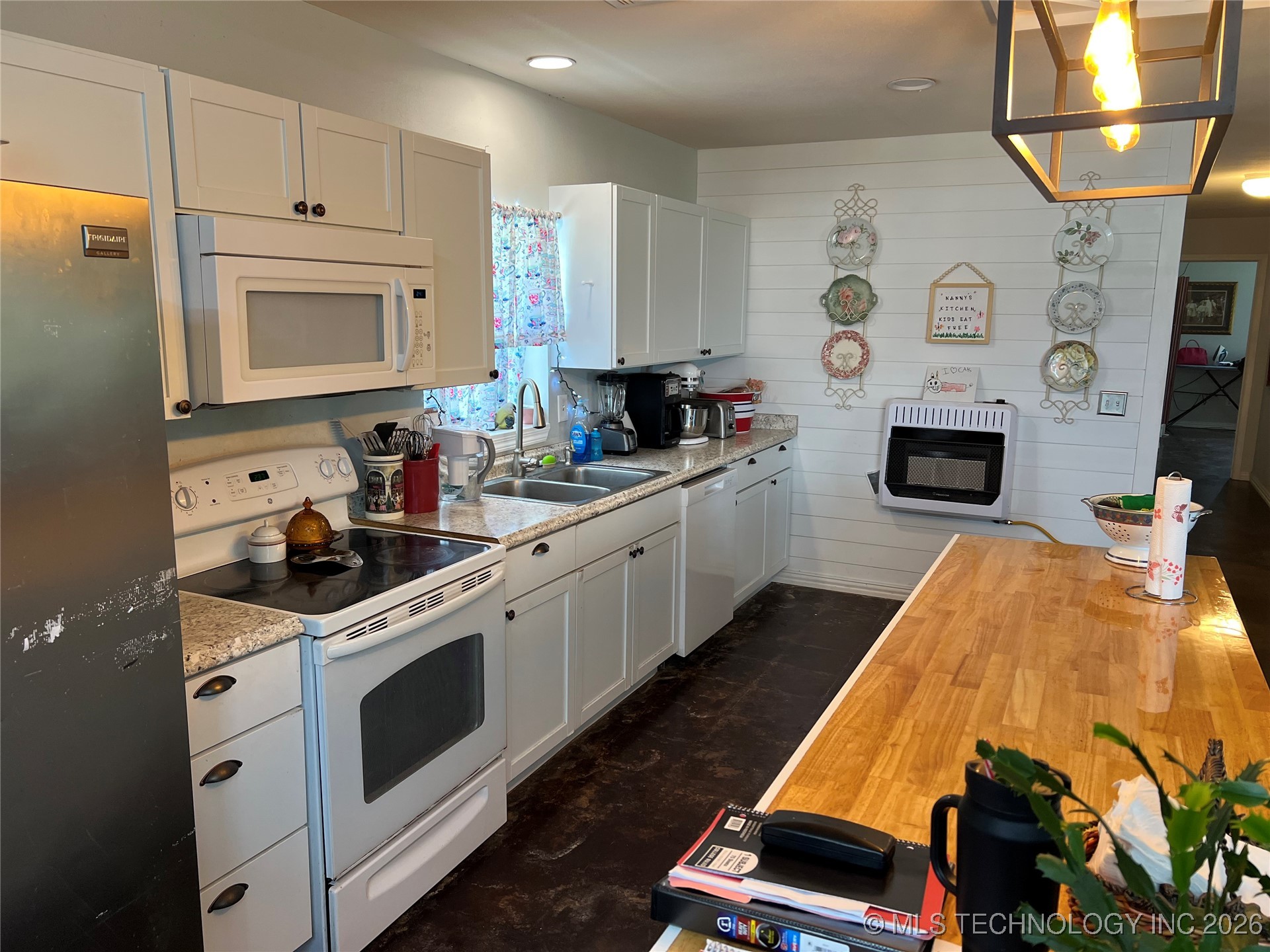 33803 S 4230 Road Property Photo 28