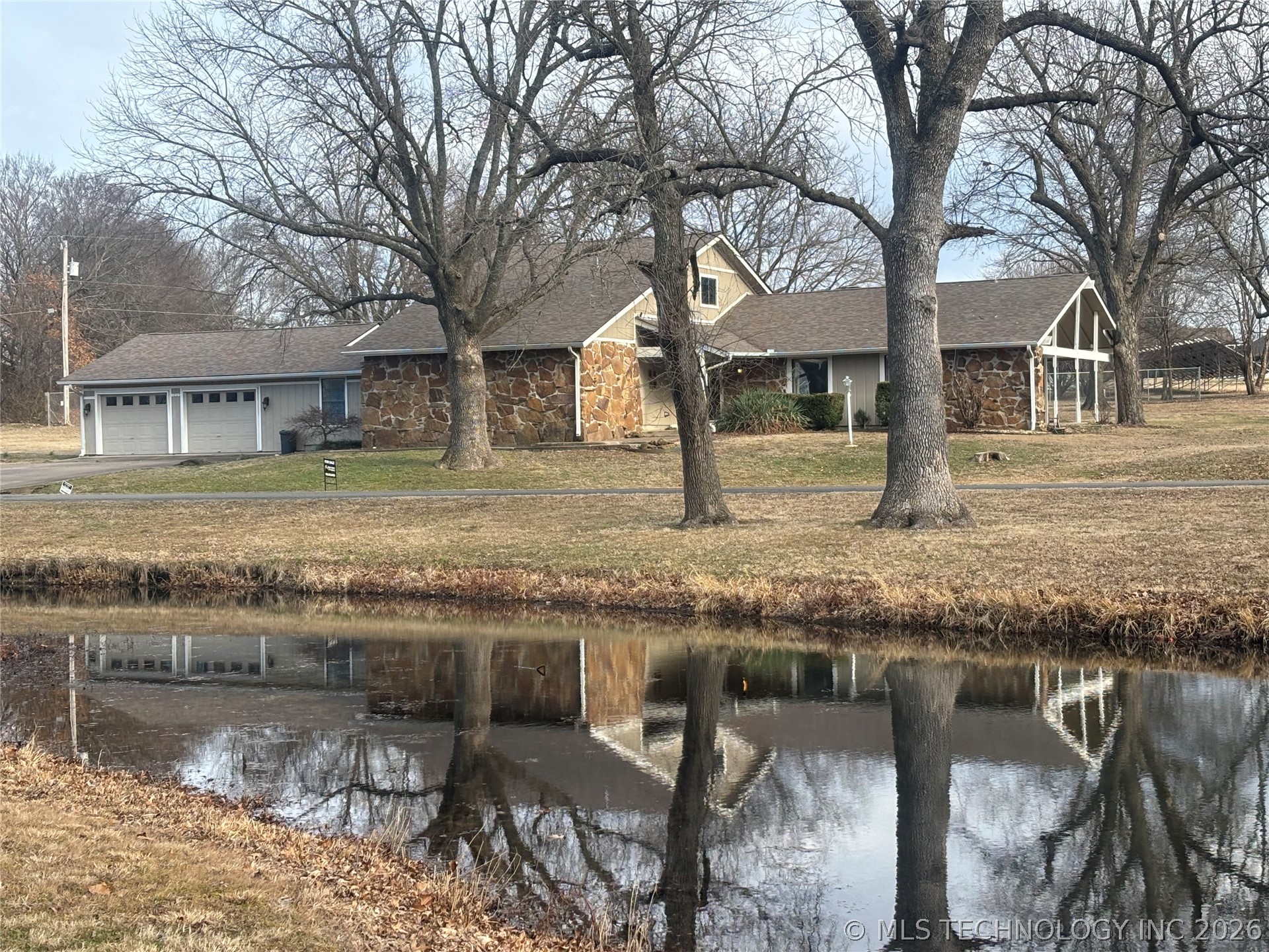 1065 Deer Creek Property Photo 1