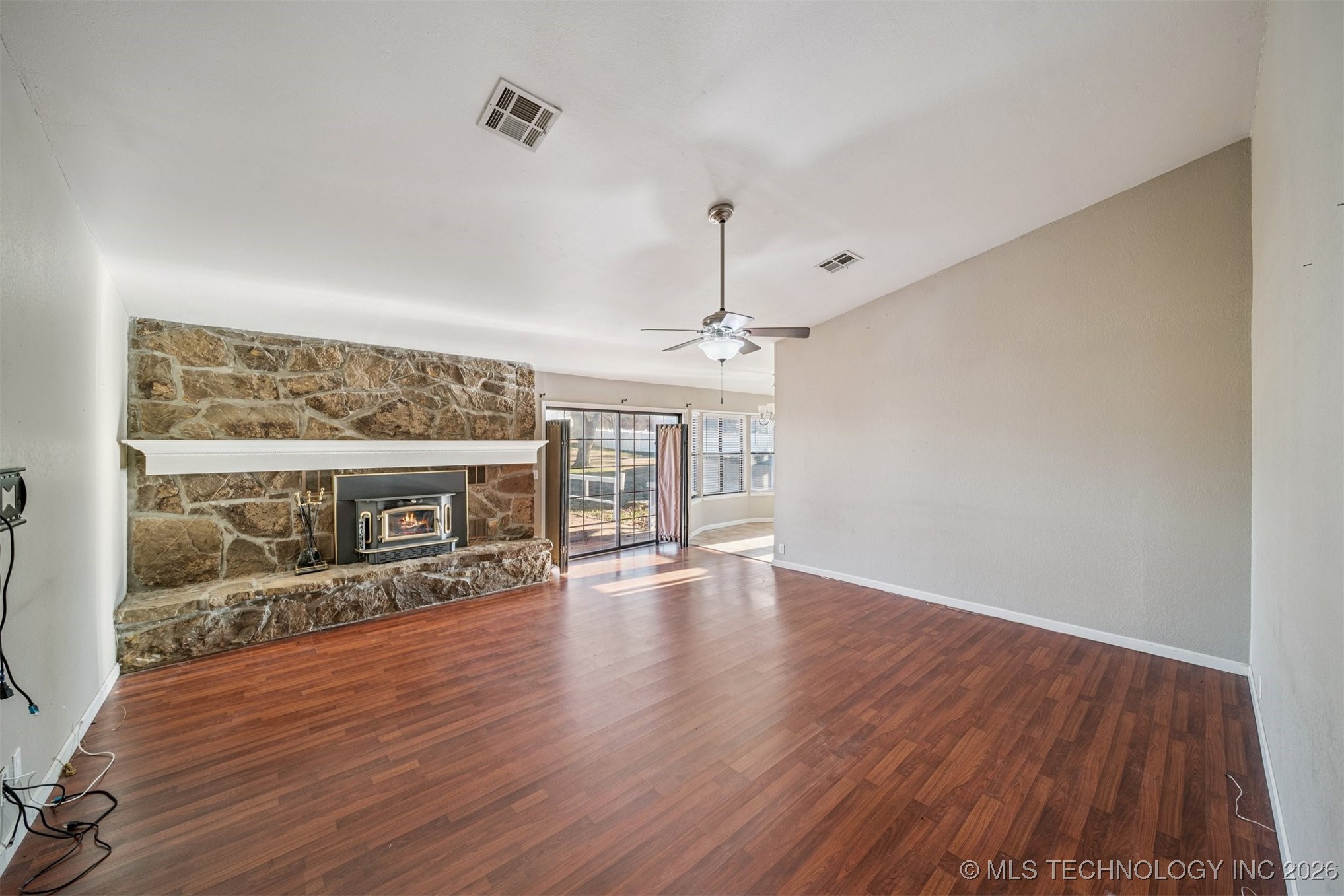 1065 Deer Creek Property Photo 11