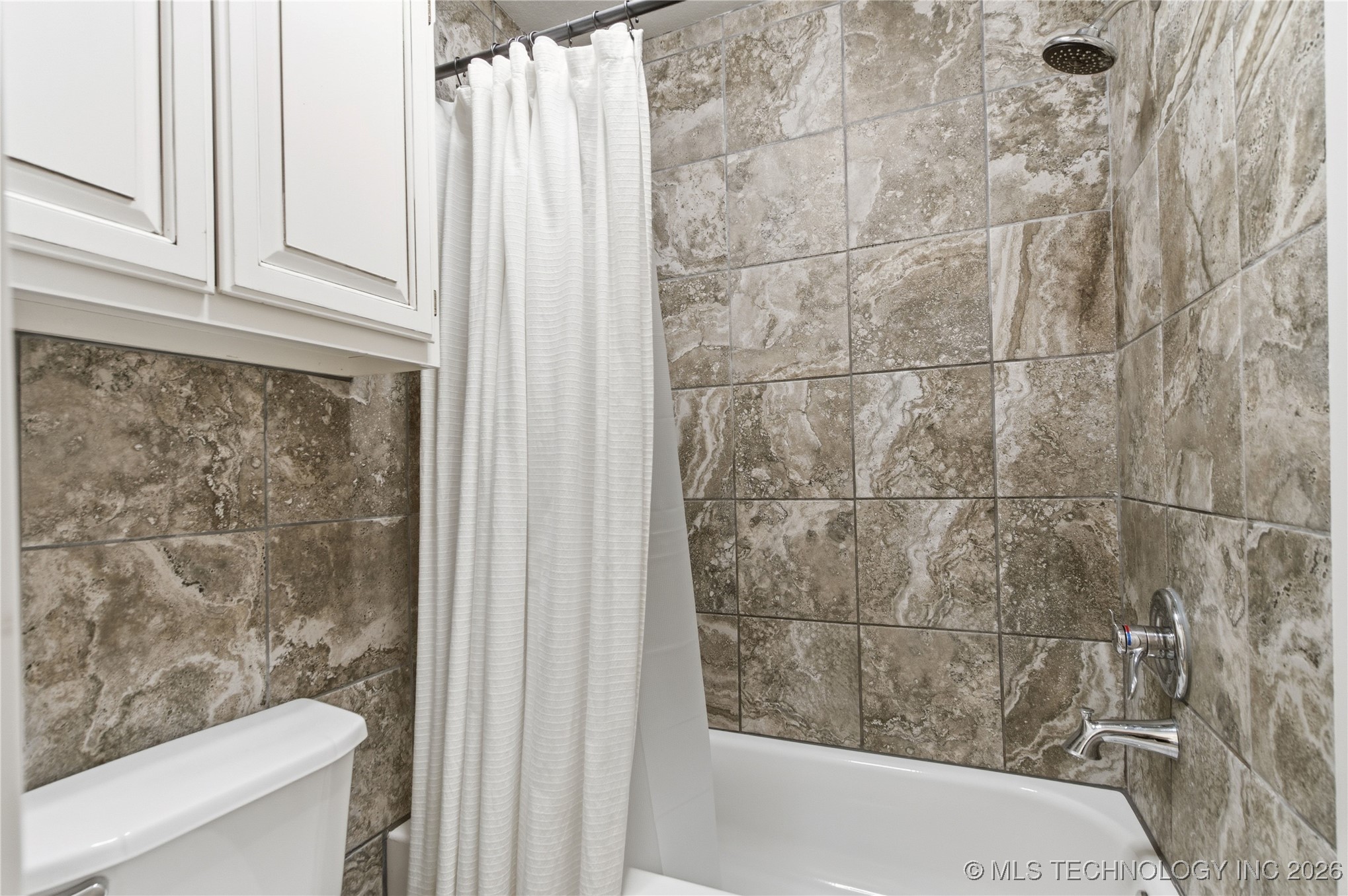 9208 N 103rd East Place Property Photo 45