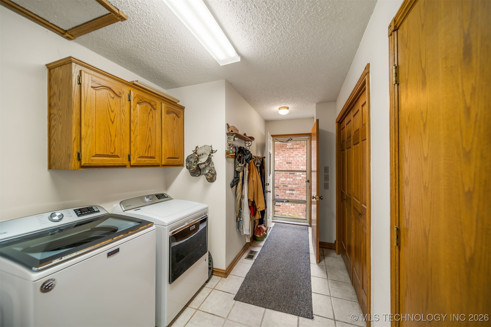 4590 E 480 Road Property Photo 11