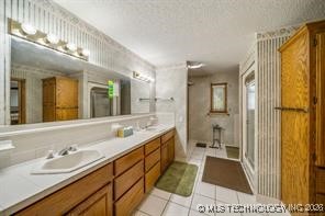 4590 E 480 Road Property Photo 13