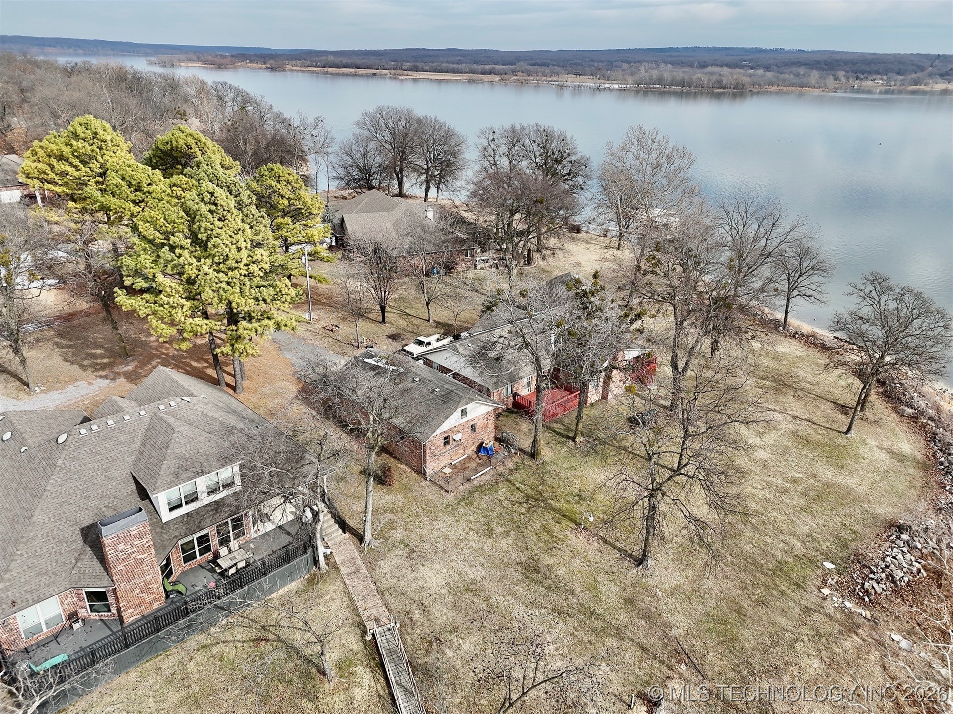 4590 E 480 Road Property Photo 17