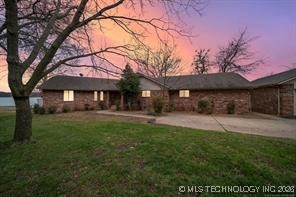 4590 E 480 Road Property Photo 24