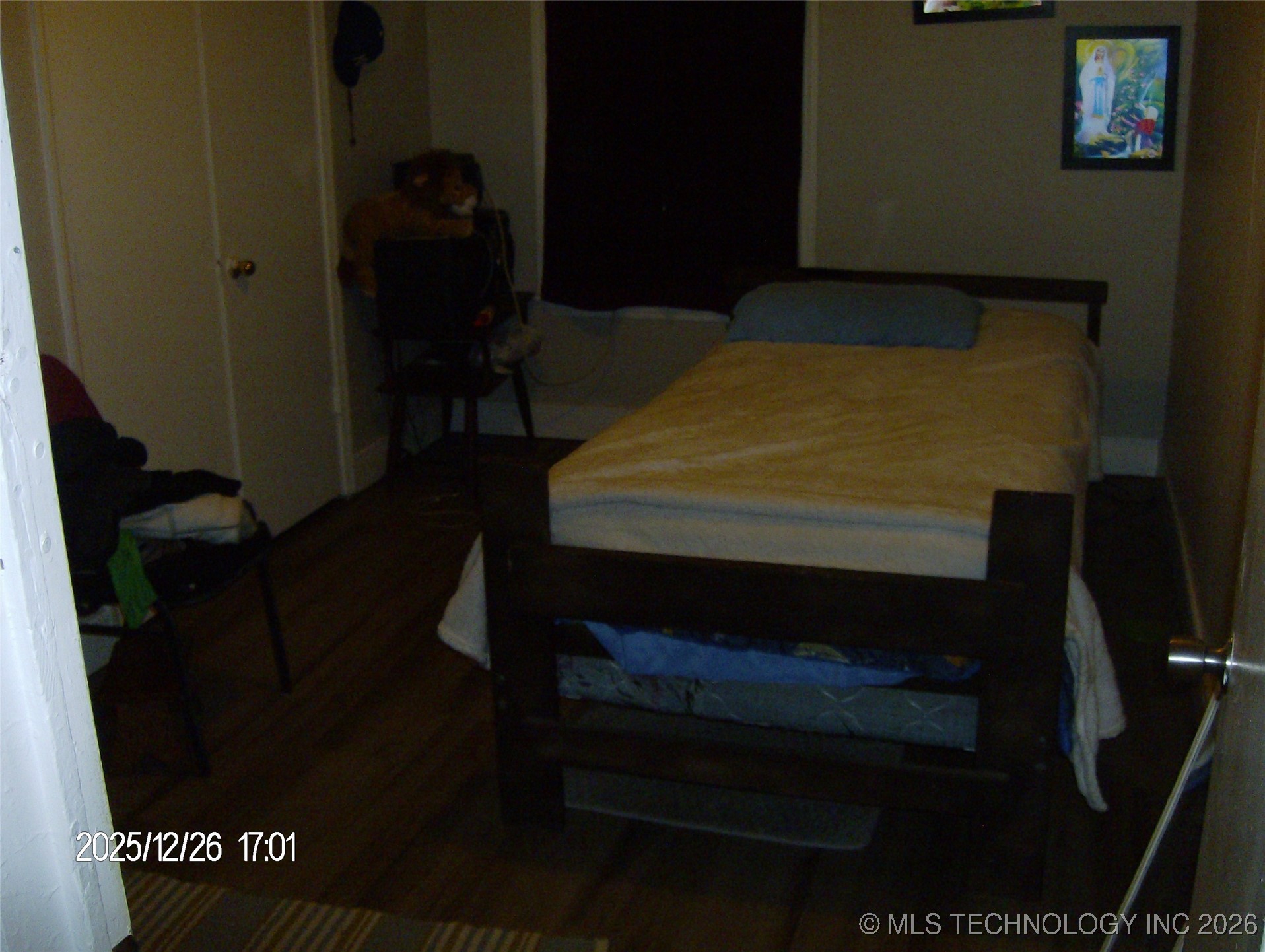 501 E Ward Property Photo 9