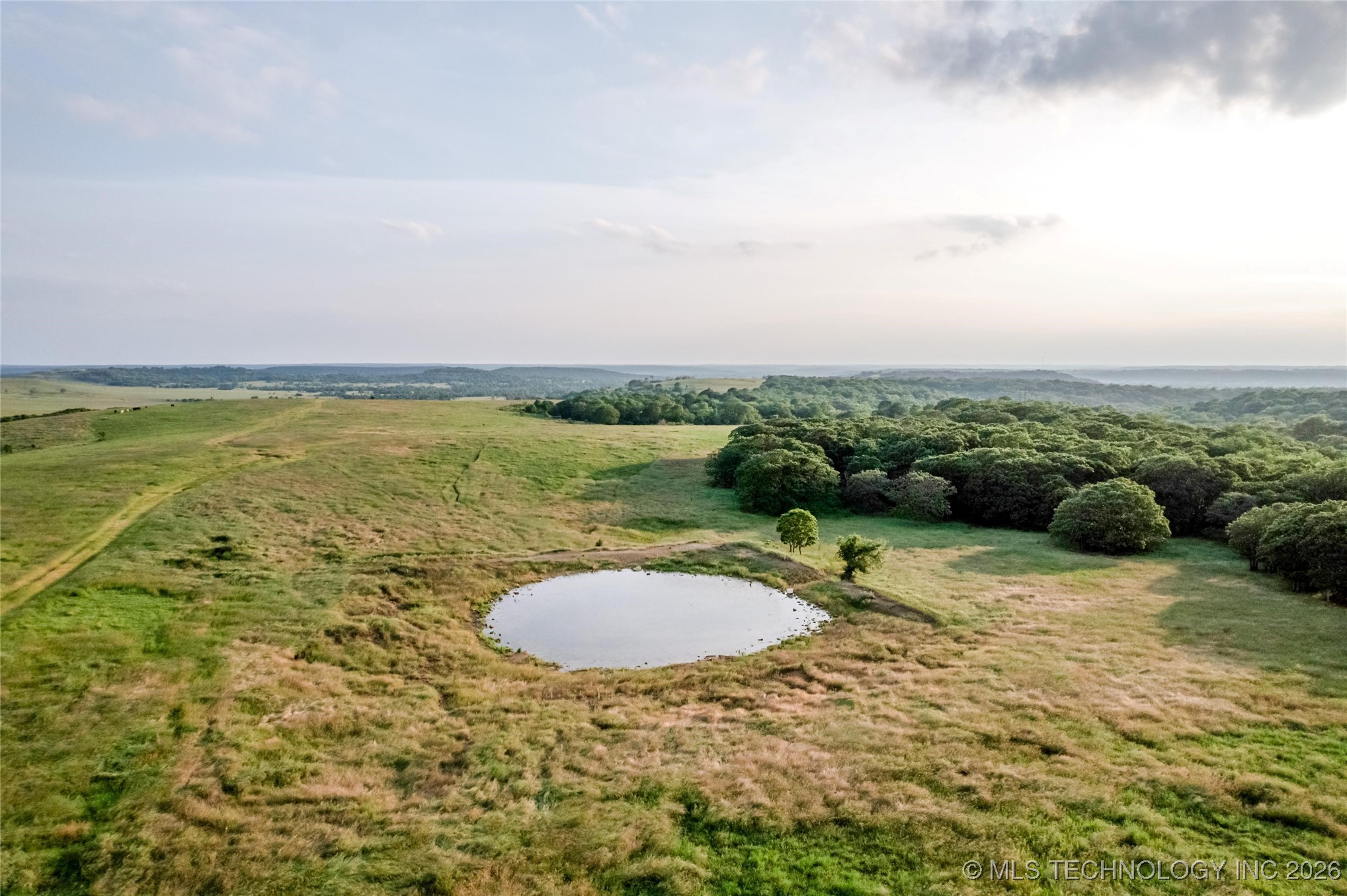 394591 W 3350 Road Property Photo 2