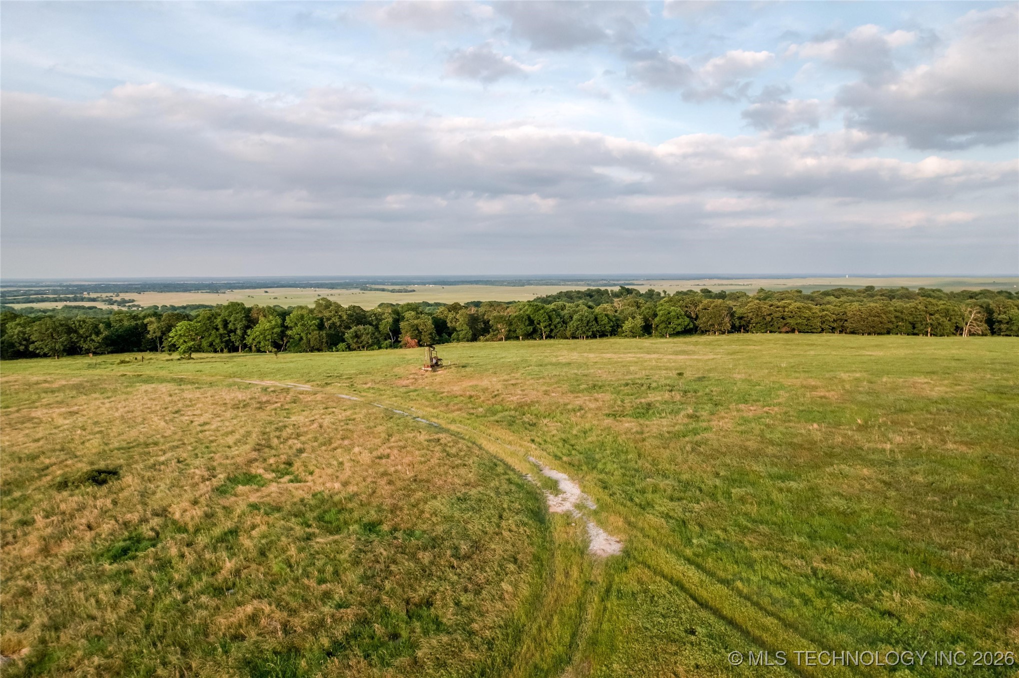 394591 W 3350 Road Property Photo 4