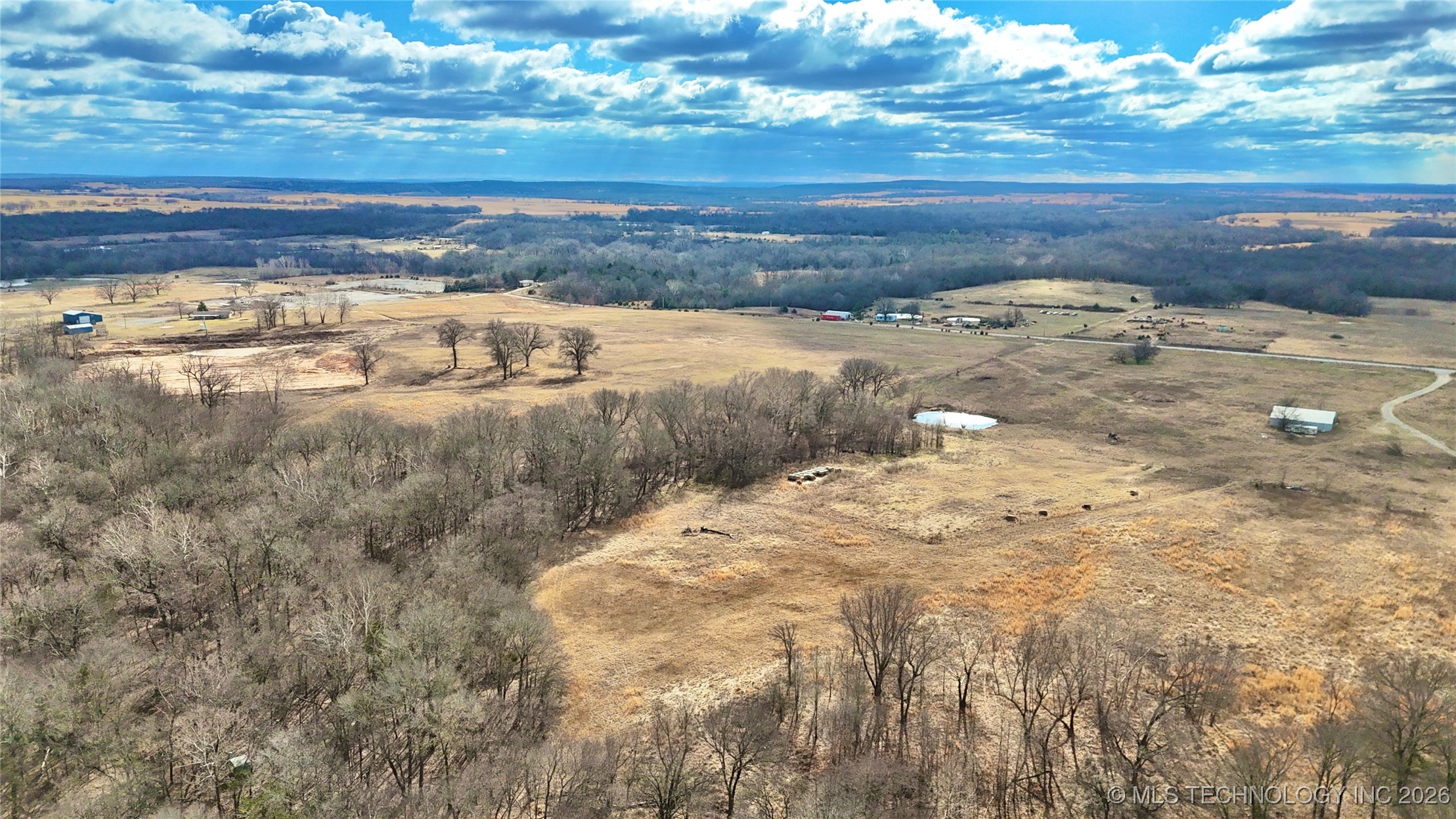 230 Wolfhunters Lane Property Photo 6