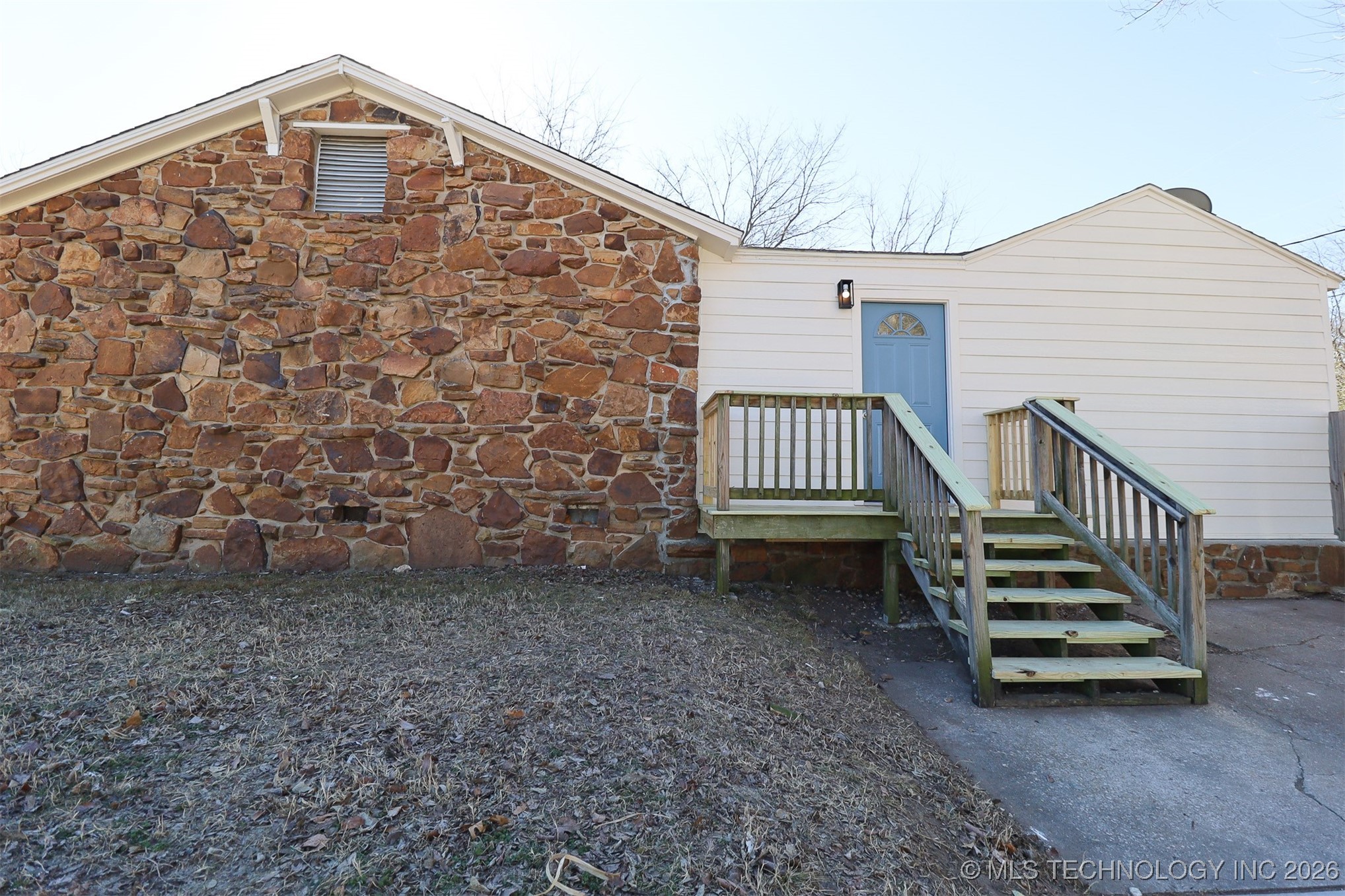 4252 N Hartford Avenue Property Photo 31