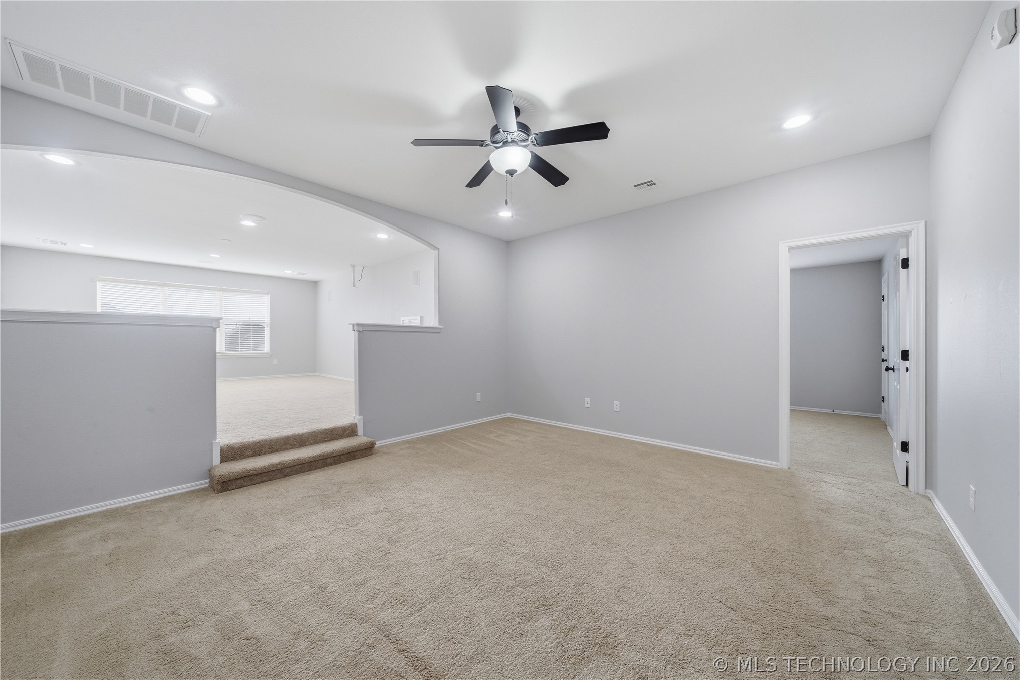 3309 W Knoxville Street W Property Photo 32