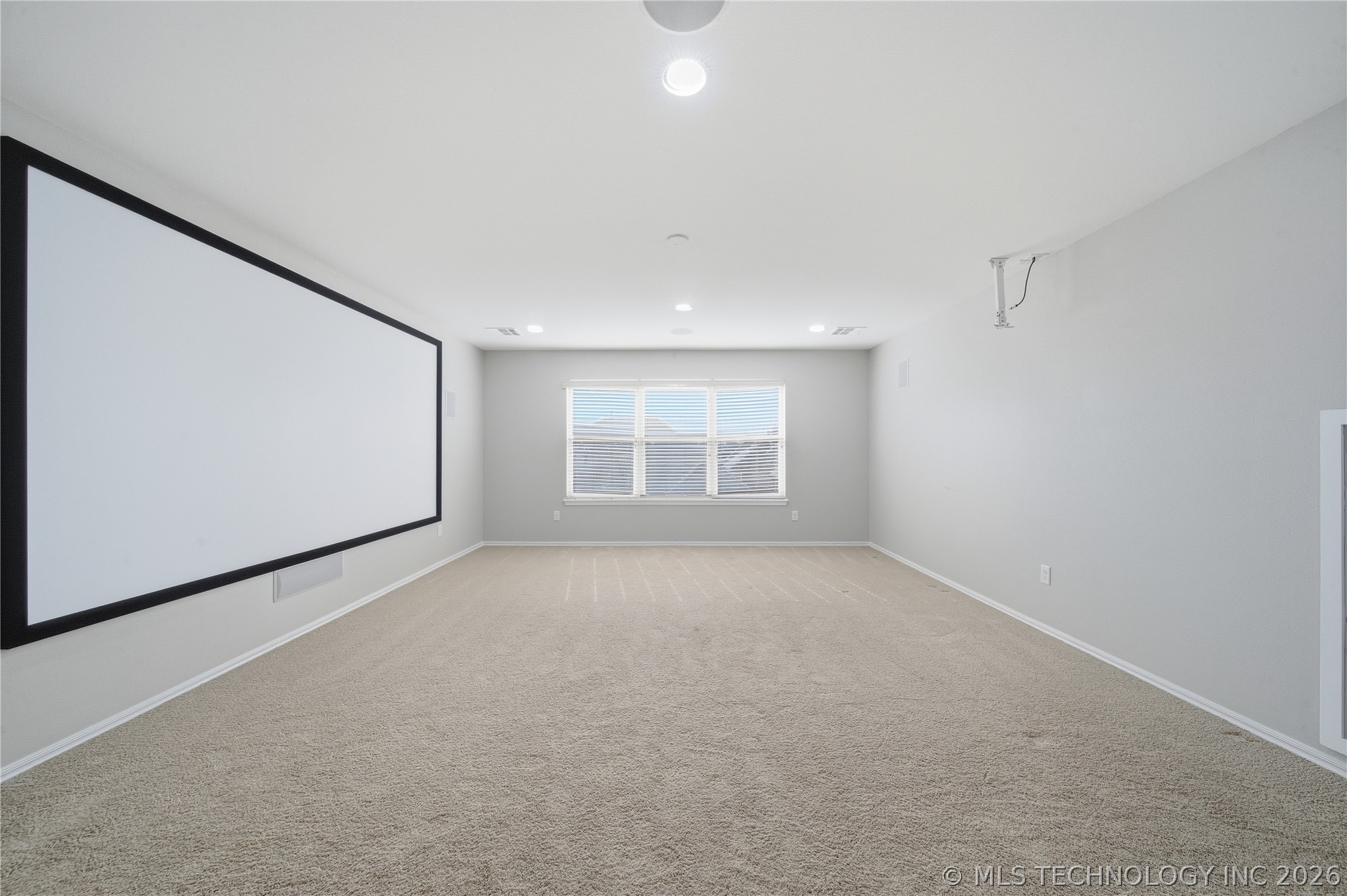 3309 W Knoxville Street W Property Photo 35