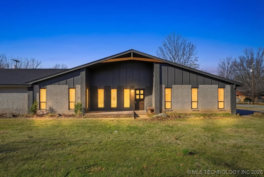 12910 S 123rd East Avenue Property Photo 1