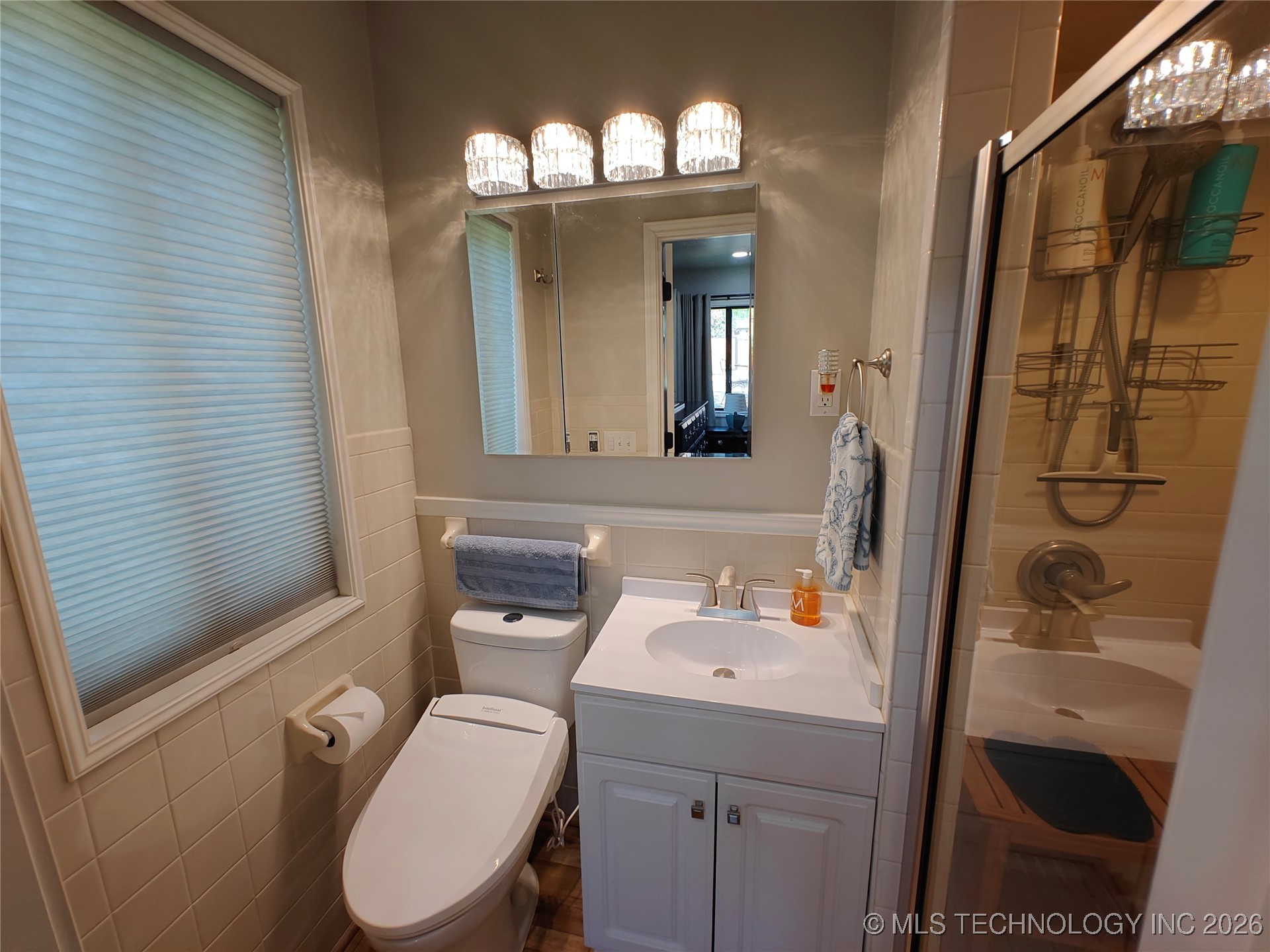 501 E Seneca Street Property Photo 11