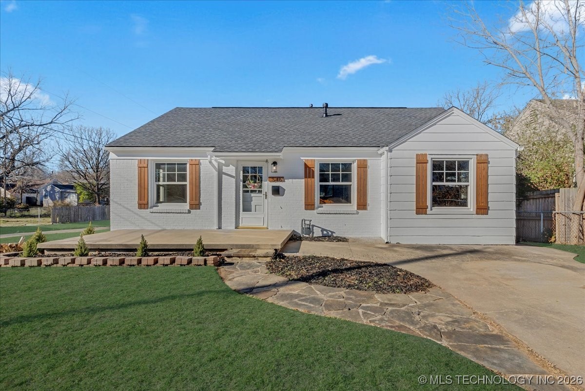 546 S Marion Avenue Property Photo 2