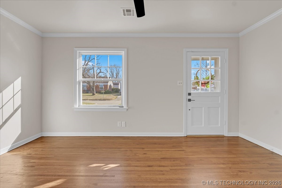 546 S Marion Avenue Property Photo 7