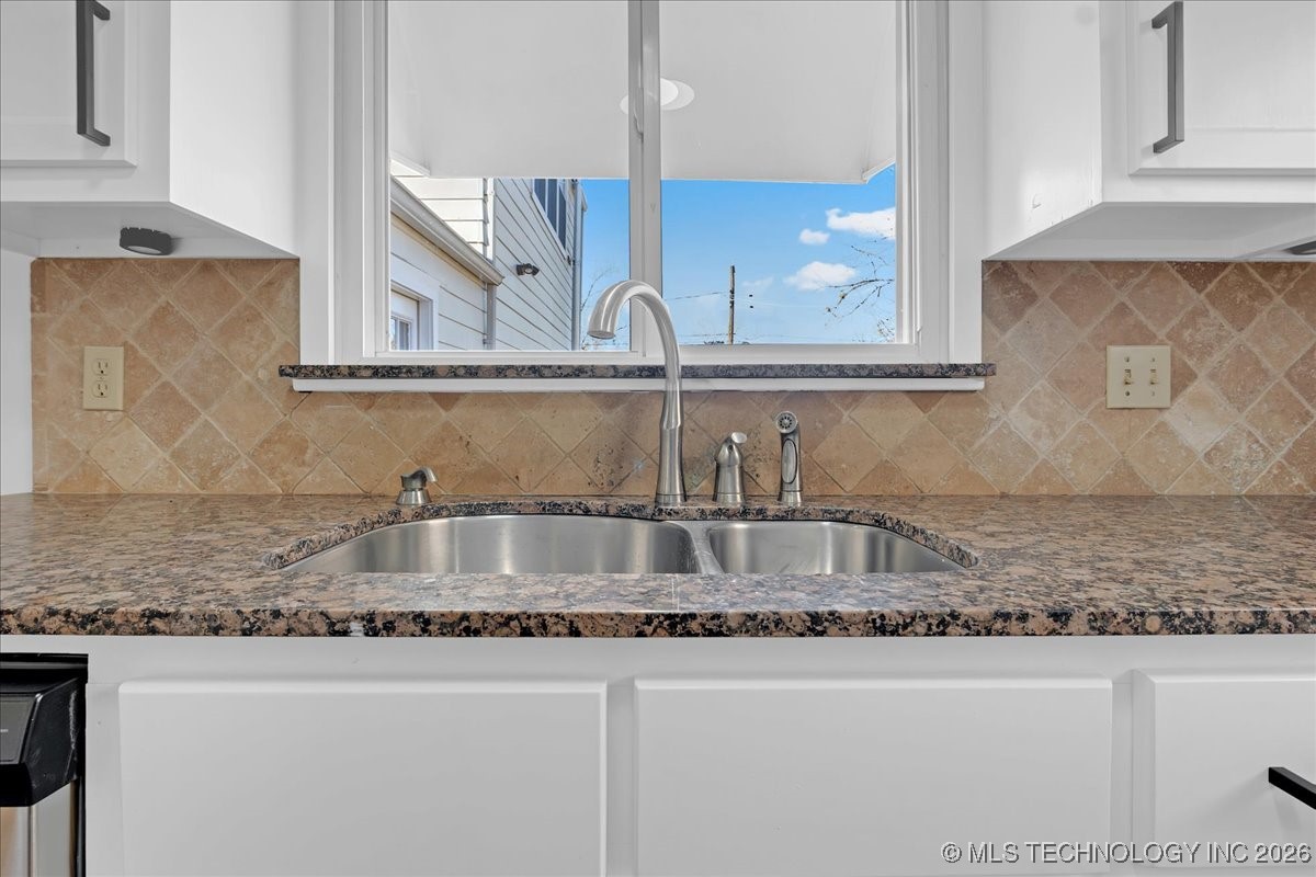 546 S Marion Avenue Property Photo 16