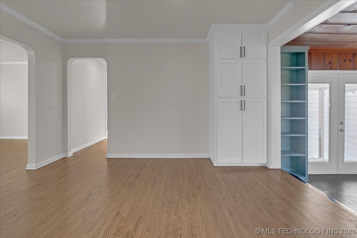 546 S Marion Avenue Property Photo 23