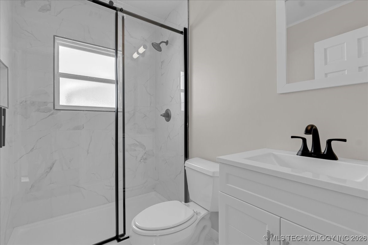 546 S Marion Avenue Property Photo 24