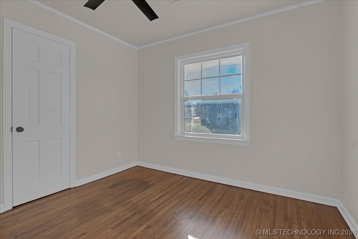 546 S Marion Avenue Property Photo 26